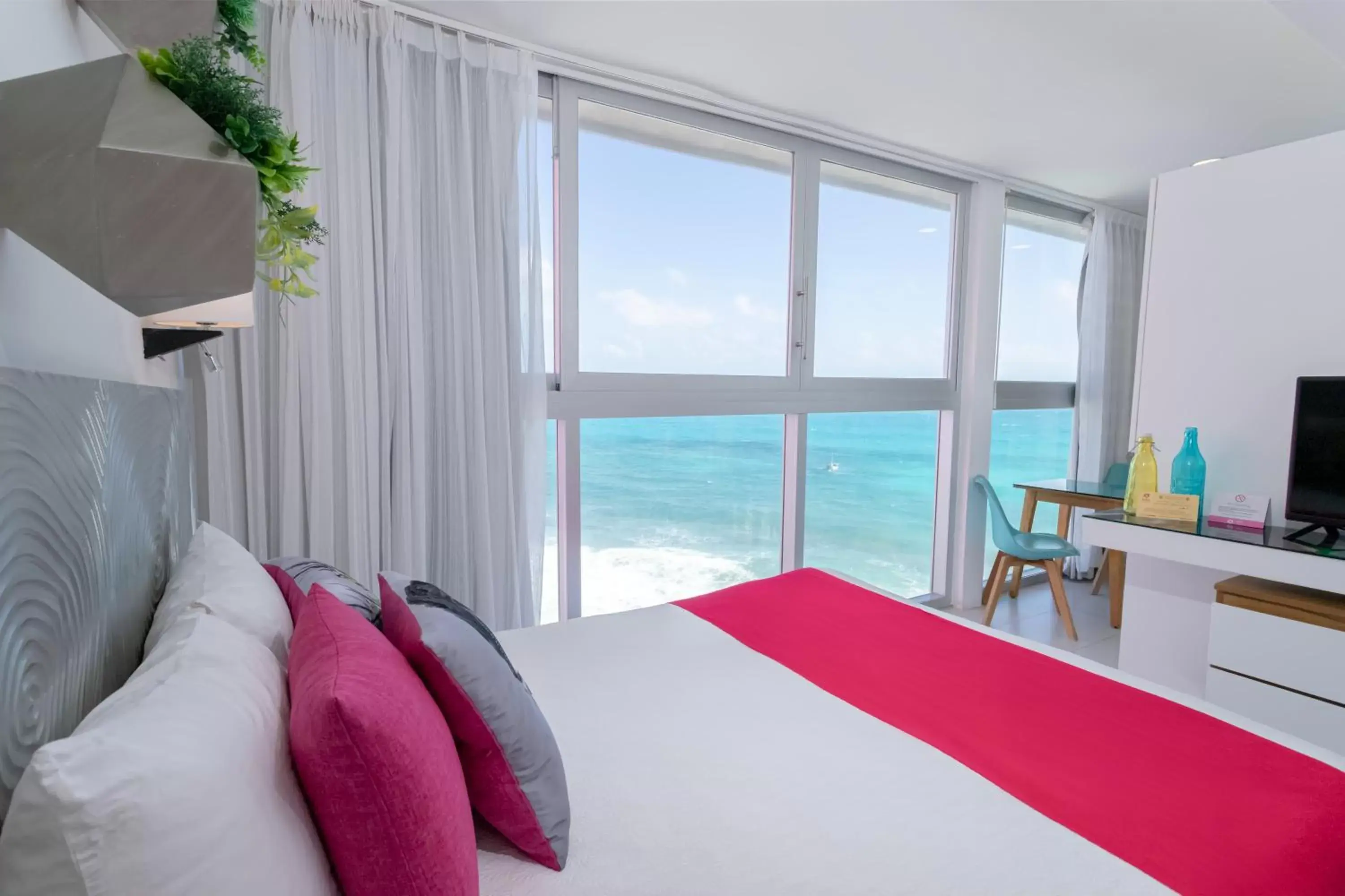 Bed in Mia Reef Isla Mujeres Cancun All Inclusive Resort