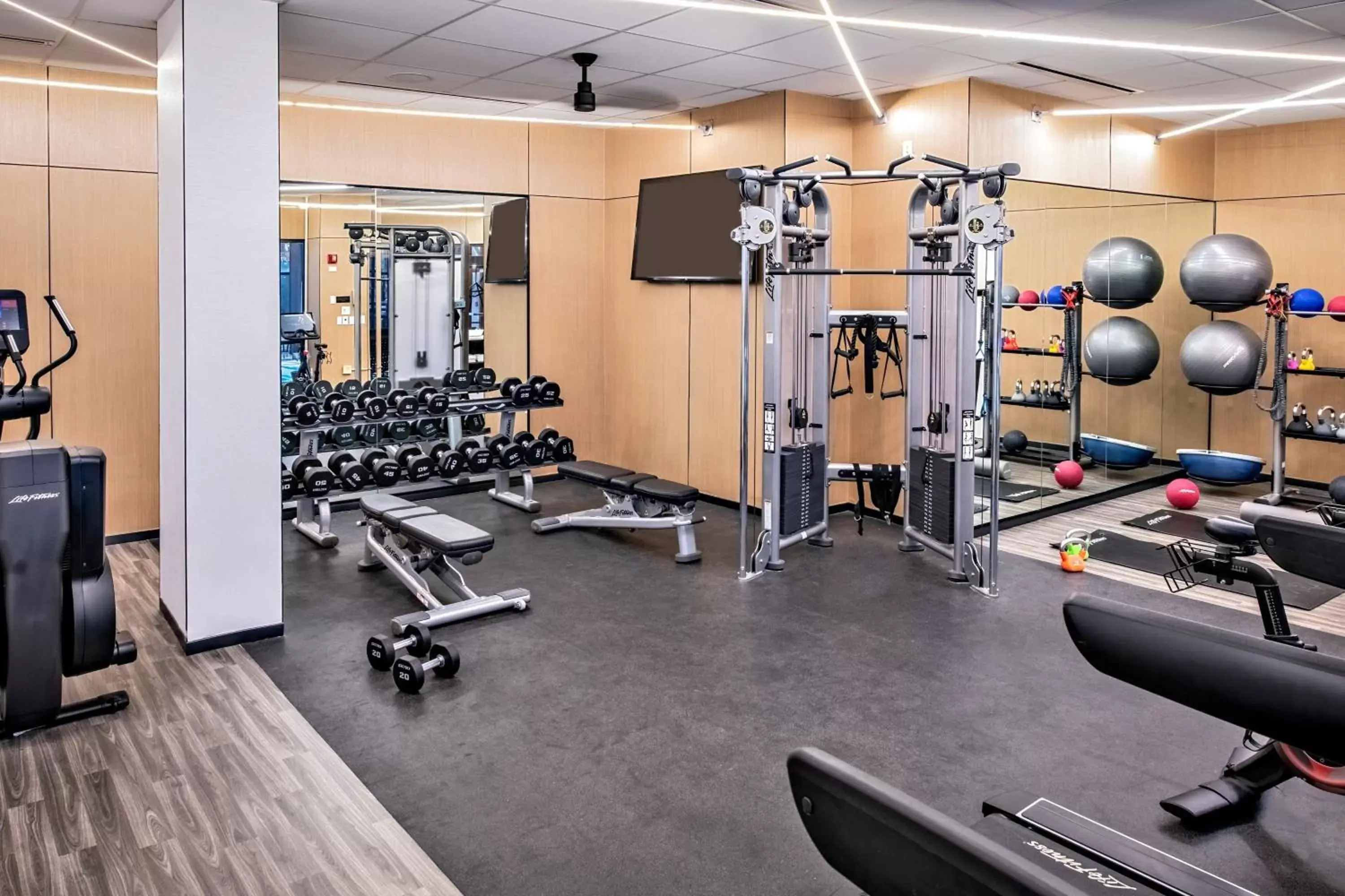 Fitness centre/facilities, Fitness Center/Facilities in Lexington Griffin Gate Marriott Golf Resort & Spa