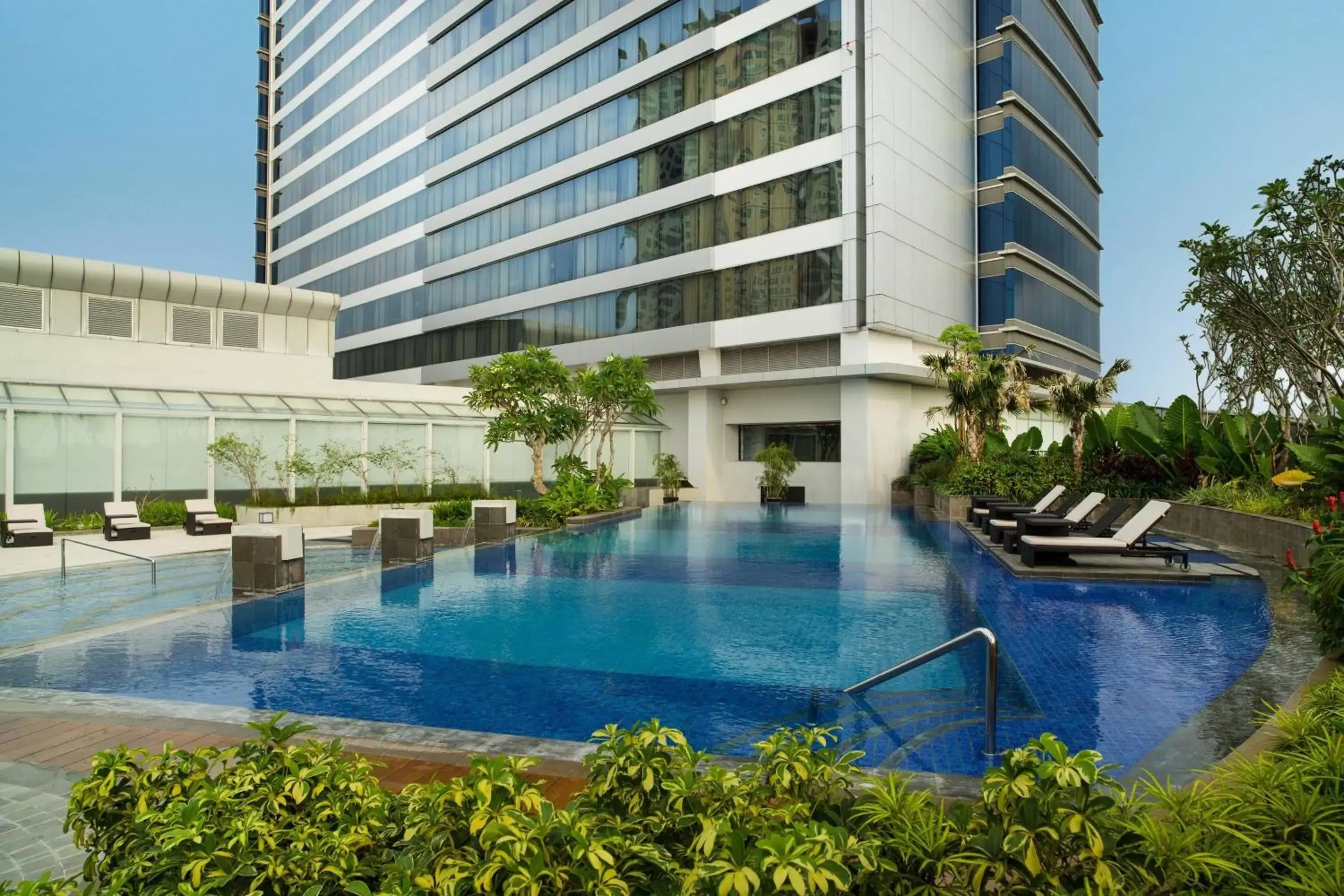 Swimming Pool in Sheraton Grand Jakarta Gandaria City Hotel