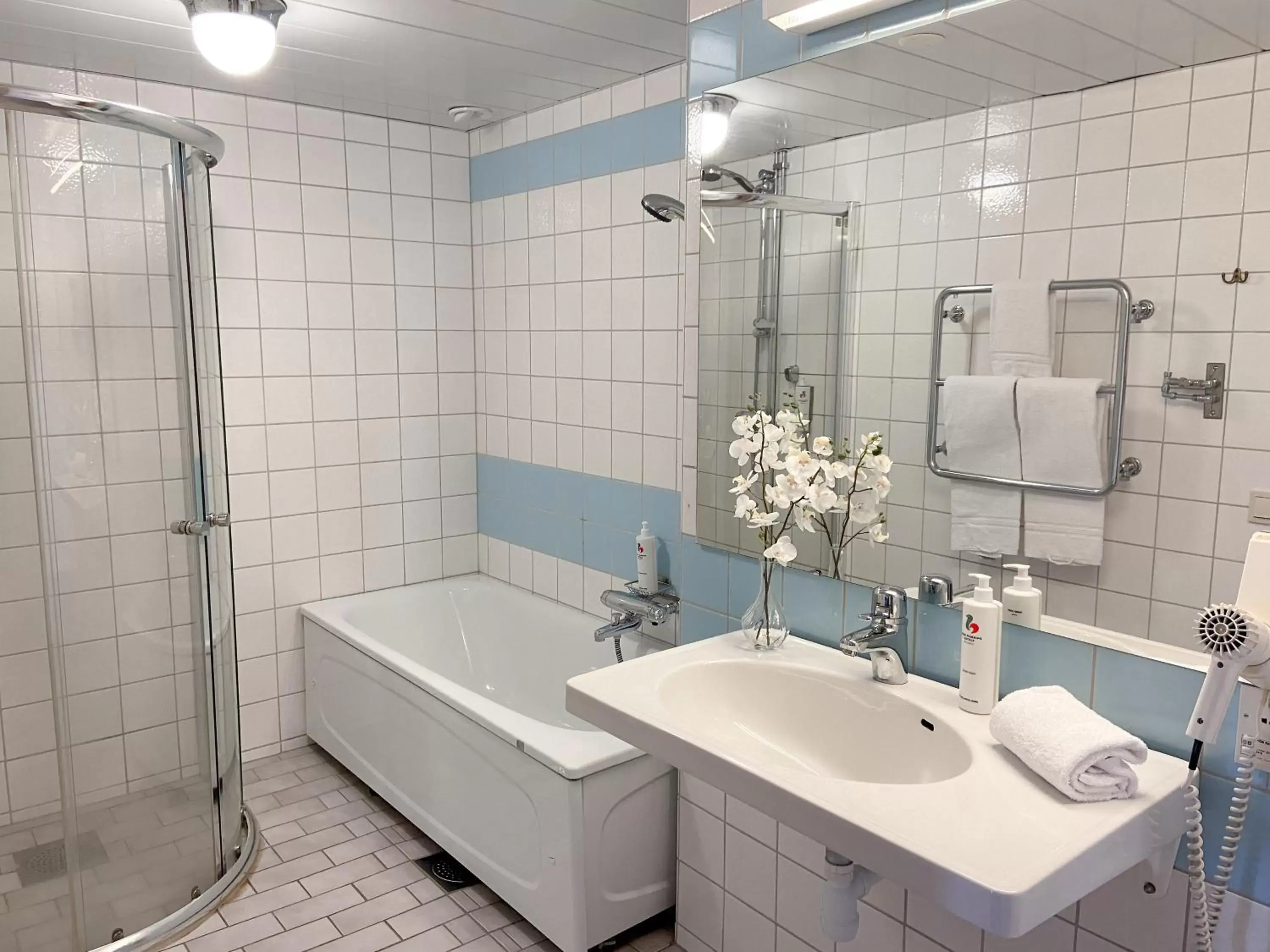 Bathroom in Good Morning + Helsingborg