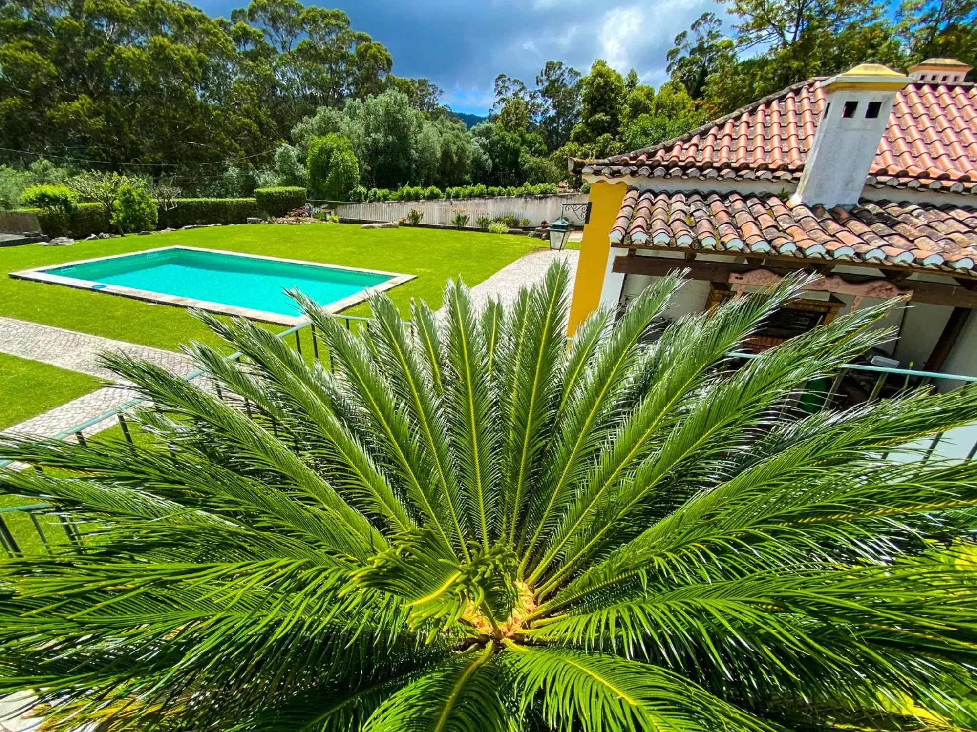 Garden, Swimming Pool in Quinta do Pé Descalço Guesthouse Sintra