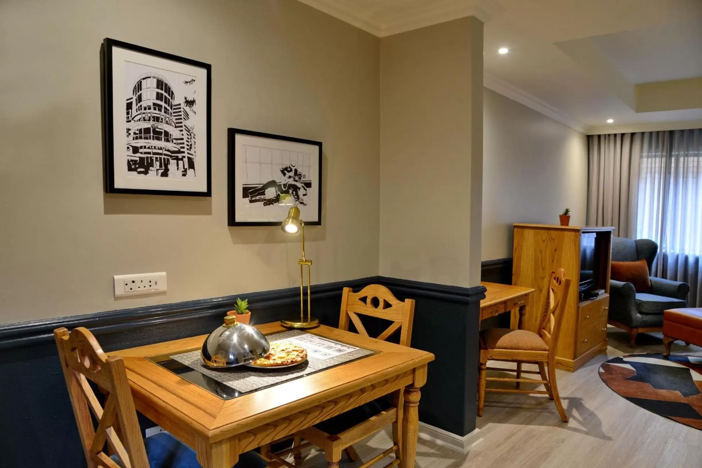 Dining area, Restaurant/Places to Eat in Courtyard Hotel Rosebank