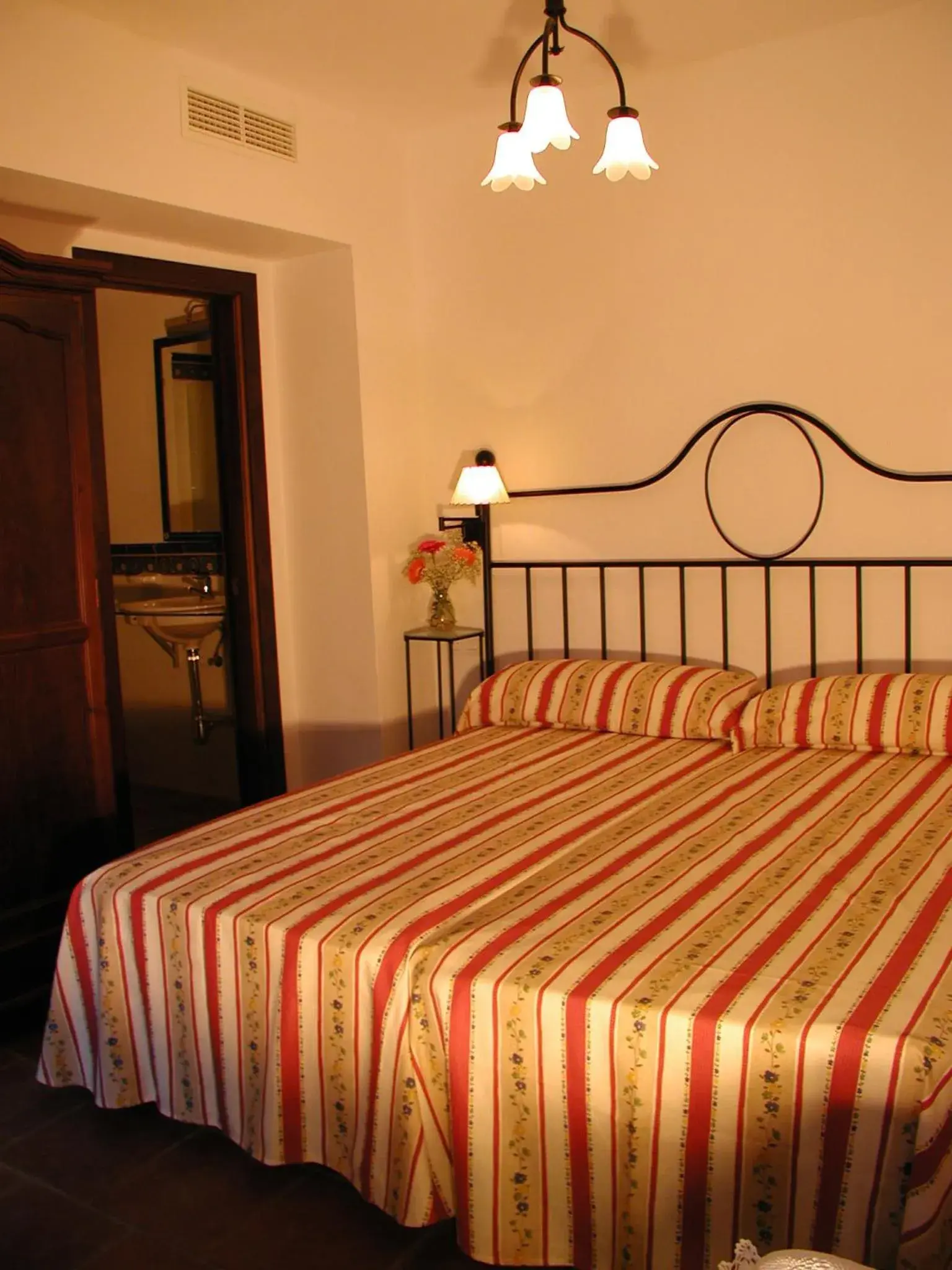 Bed in Casa de los Naranjos