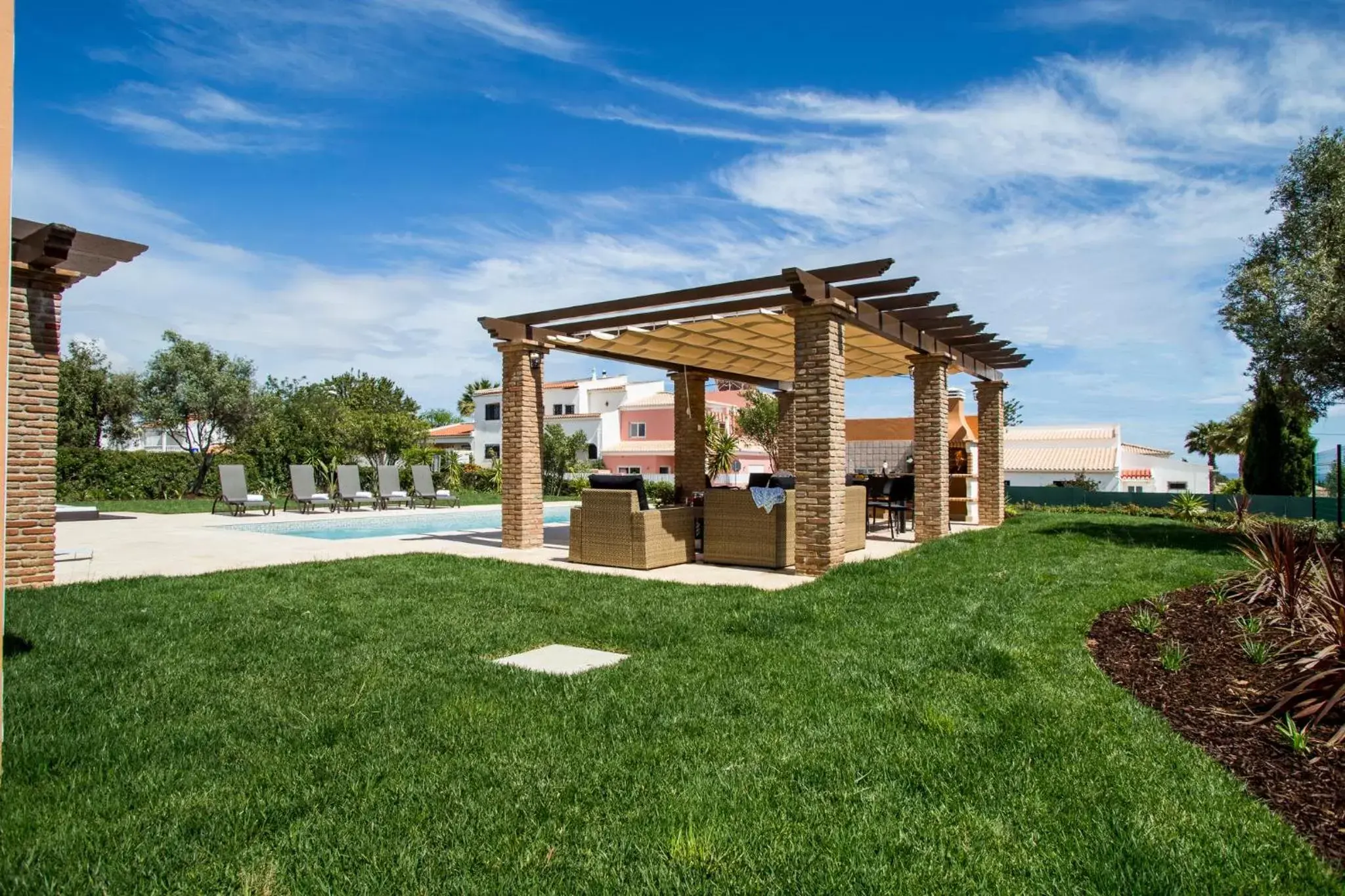 Balcony/Terrace in Colina da Lapa & Villas