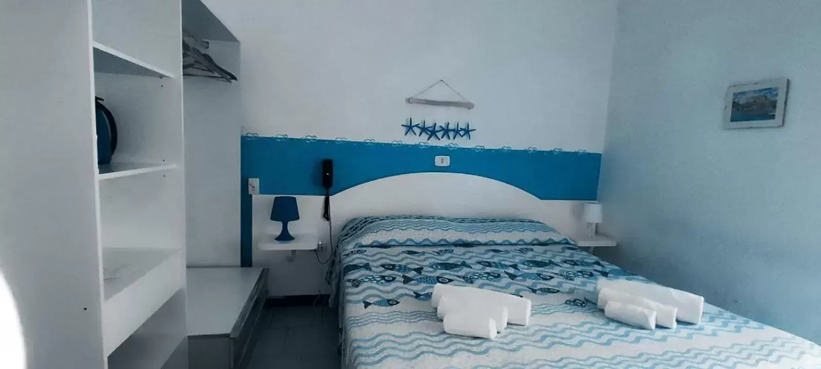 Photo of the whole room, Bed in Hotel VILLA ITALIA