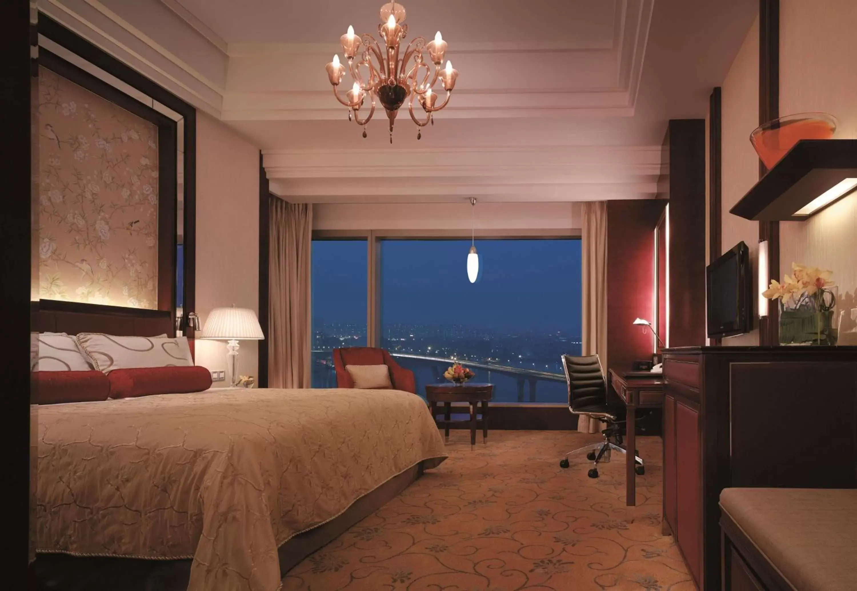 Photo of the whole room in Shangri-La Guangzhou