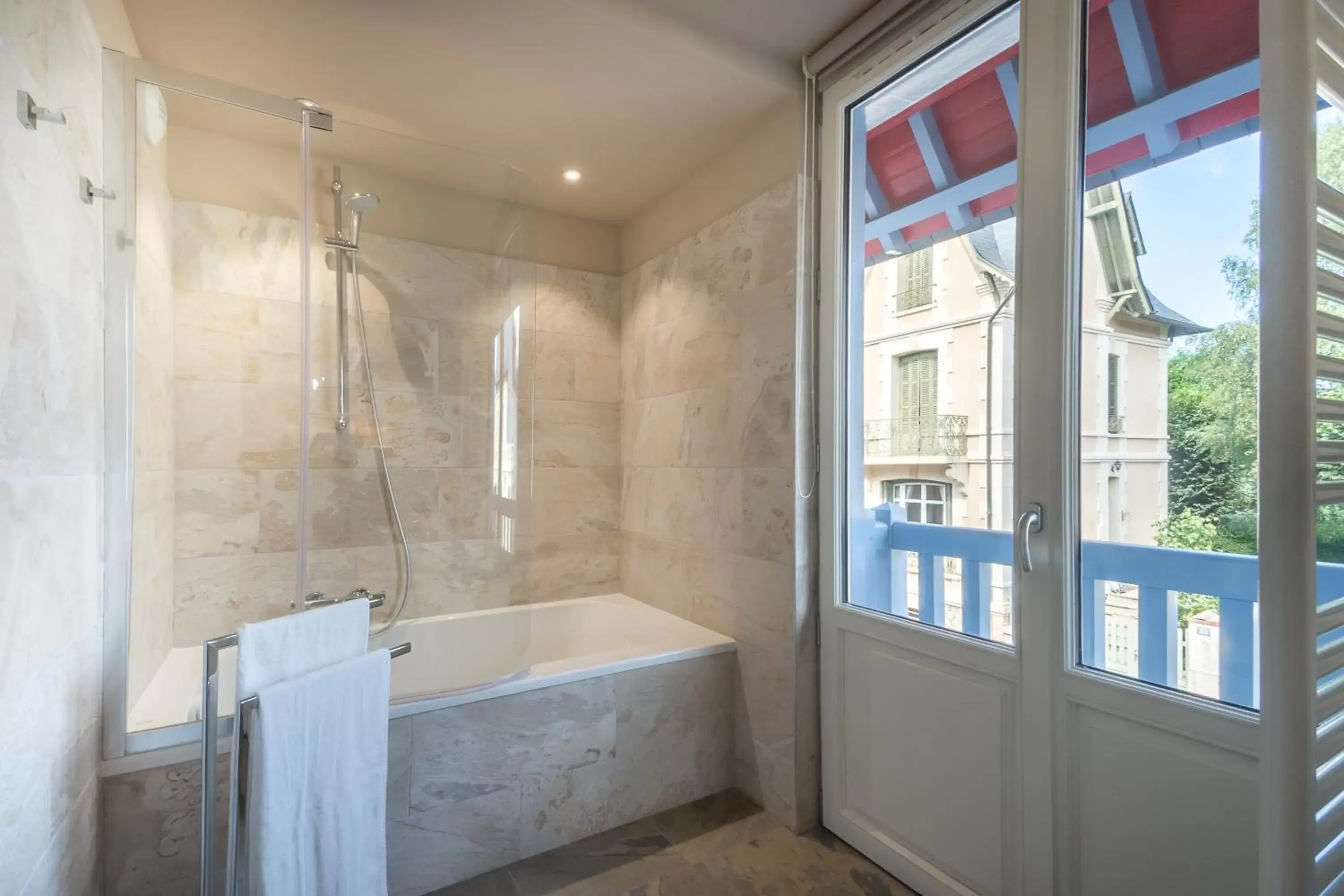 Bathroom in Villa Odette