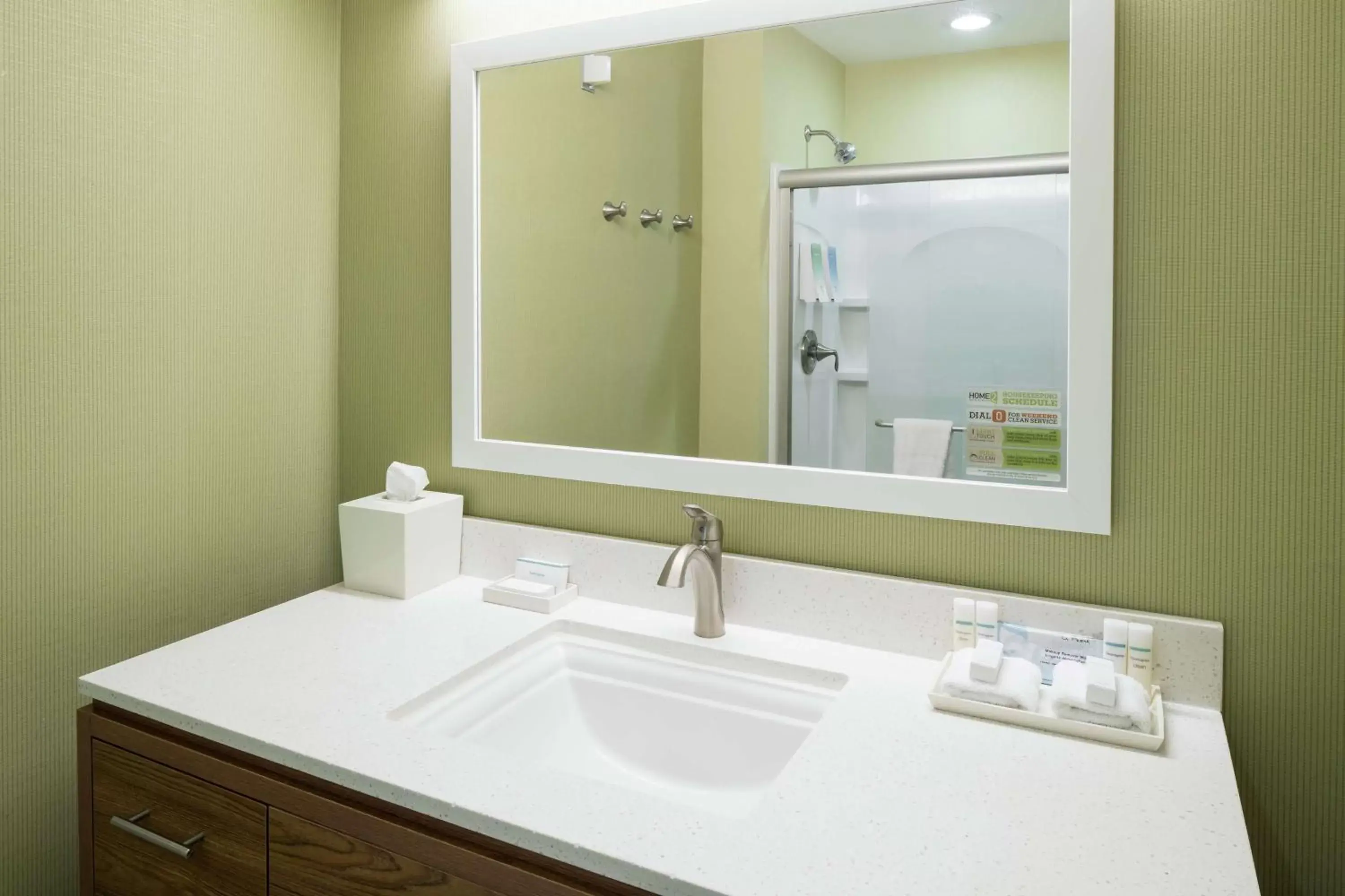 Bathroom in Home2 Suites by Hilton Huntsville - Research Park Area