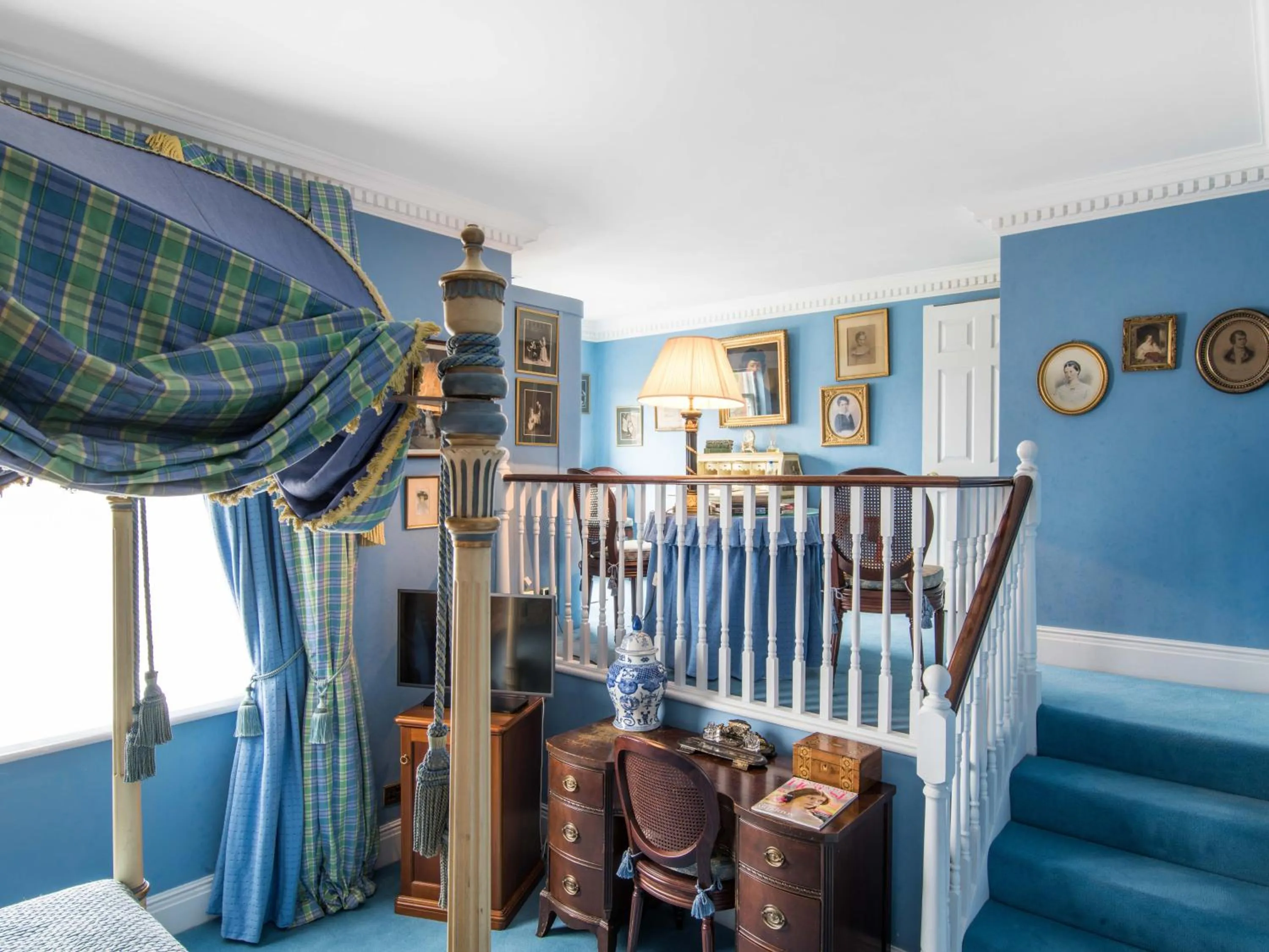 Photo of the whole room, Bed in San Domenico House