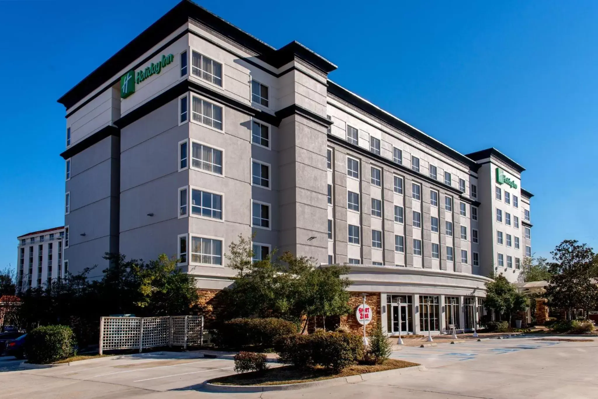 Property Building in Holiday Inn Baton Rouge College Drive I-10, an IHG Hotel