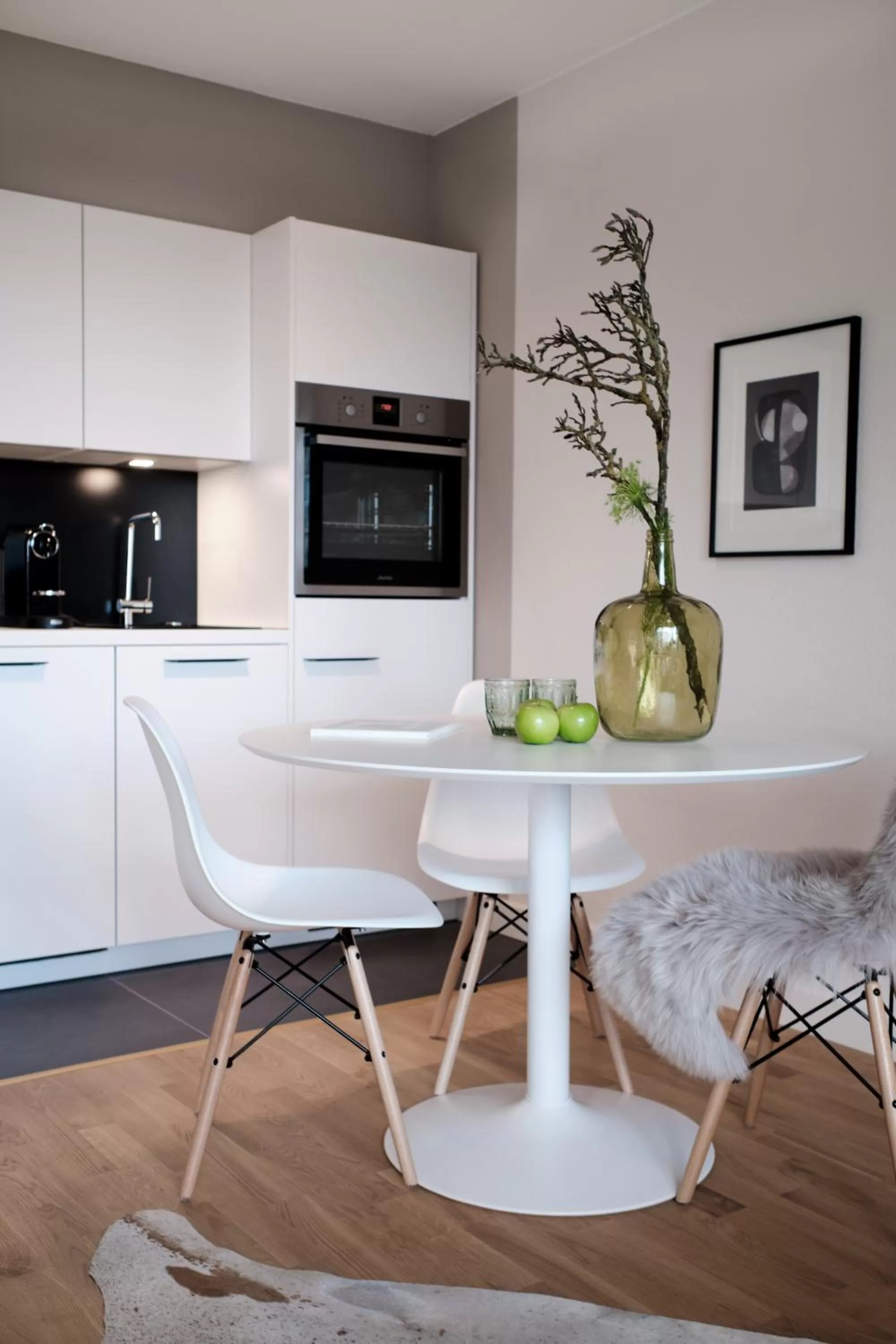 Kitchen or kitchenette in SAXX Apartments Leipzig