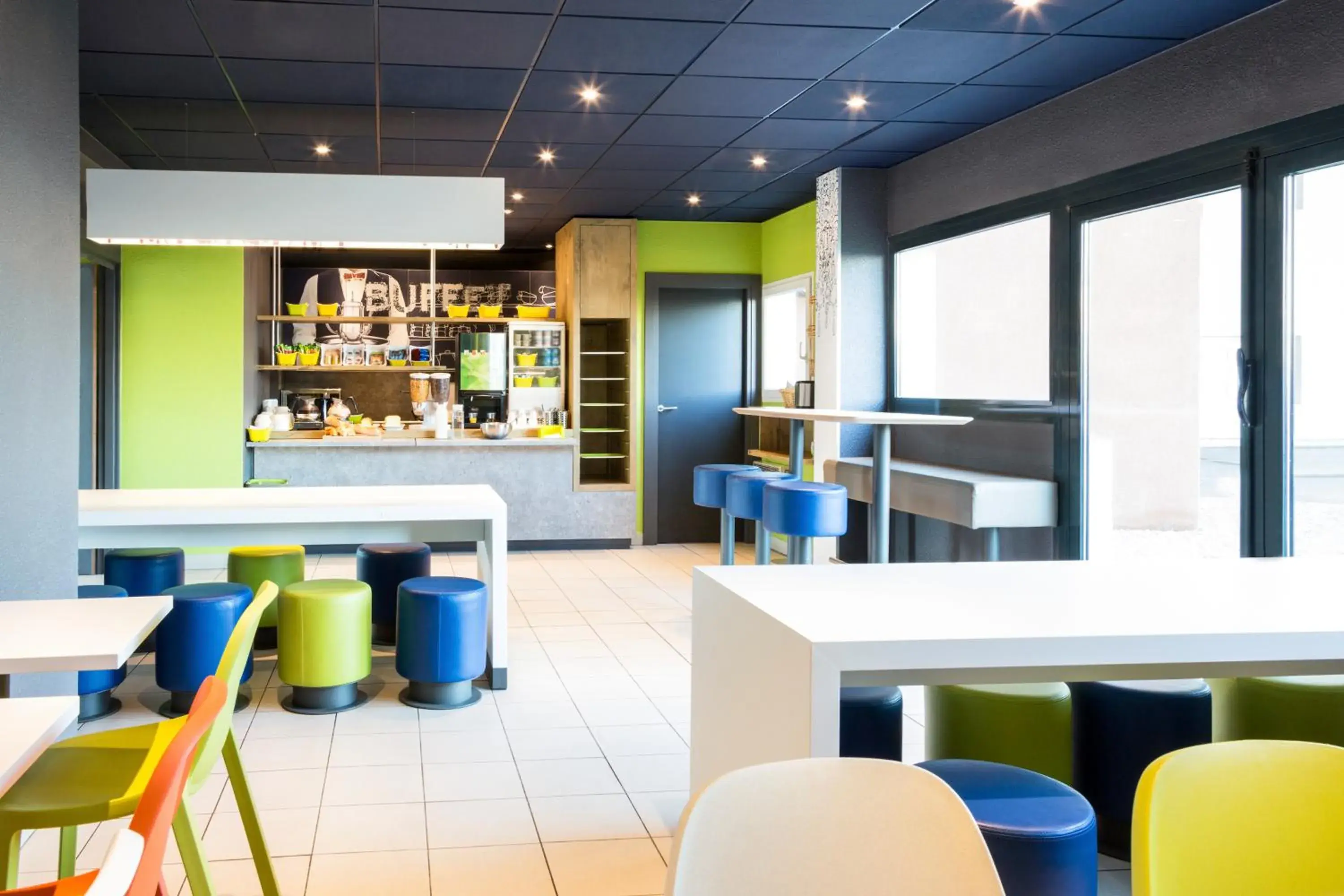 Restaurant/places to eat, Lounge/Bar in Ibis Budget Orly Chevilly Tram 7