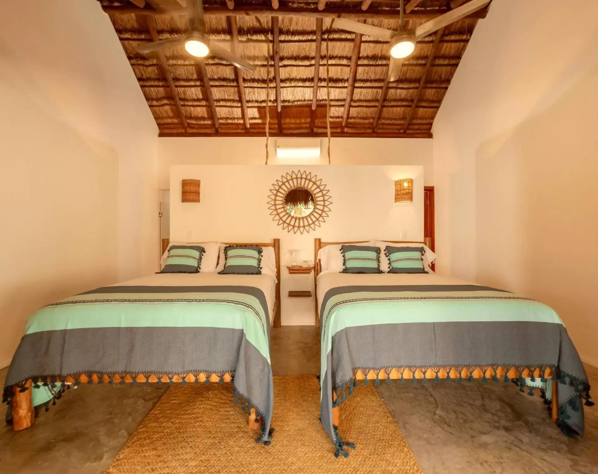 Photo of the whole room, Bed in Mimosa Tulum