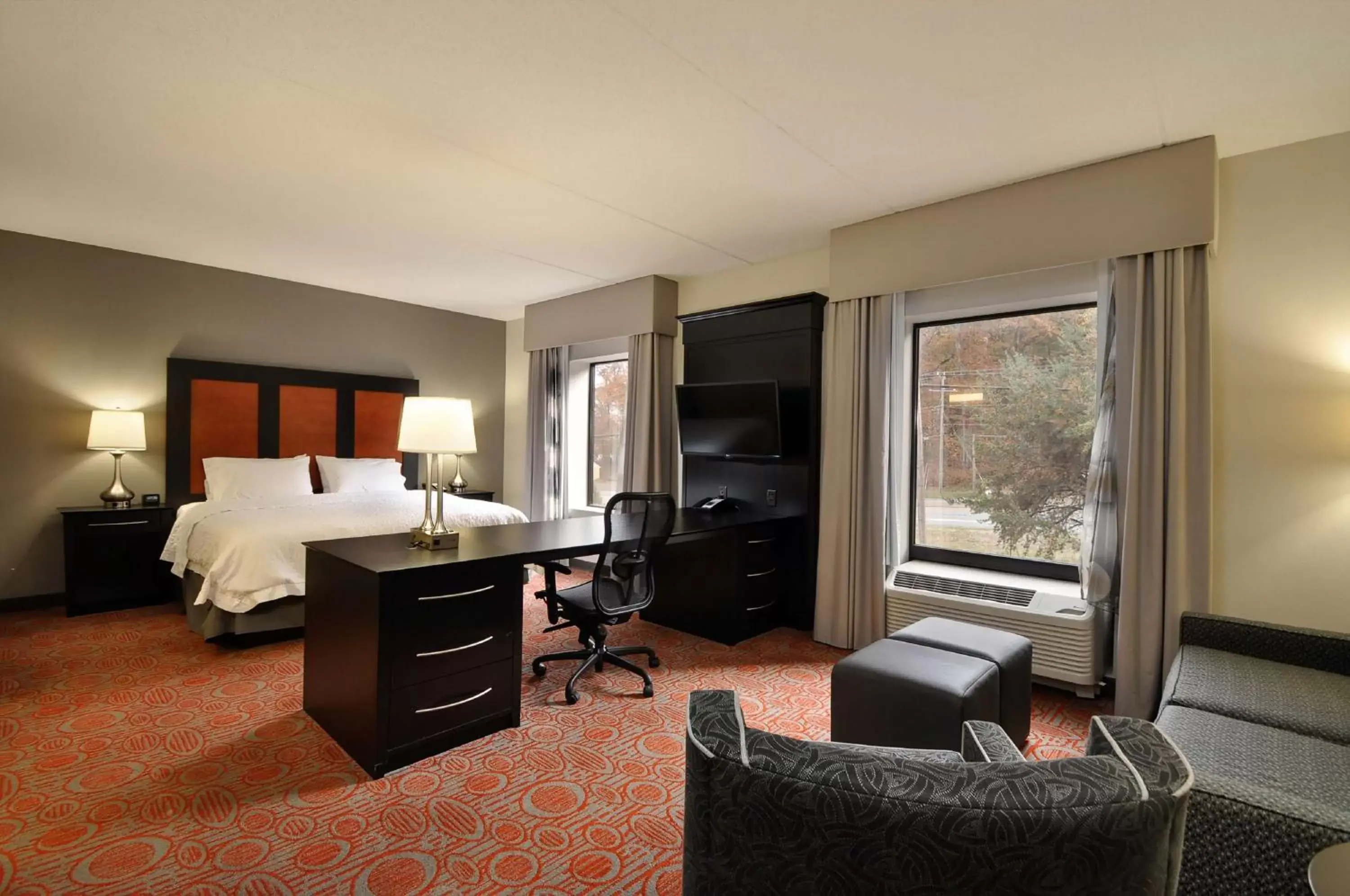 Bedroom in Hampton Inn Stafford / Quantico-Aquia