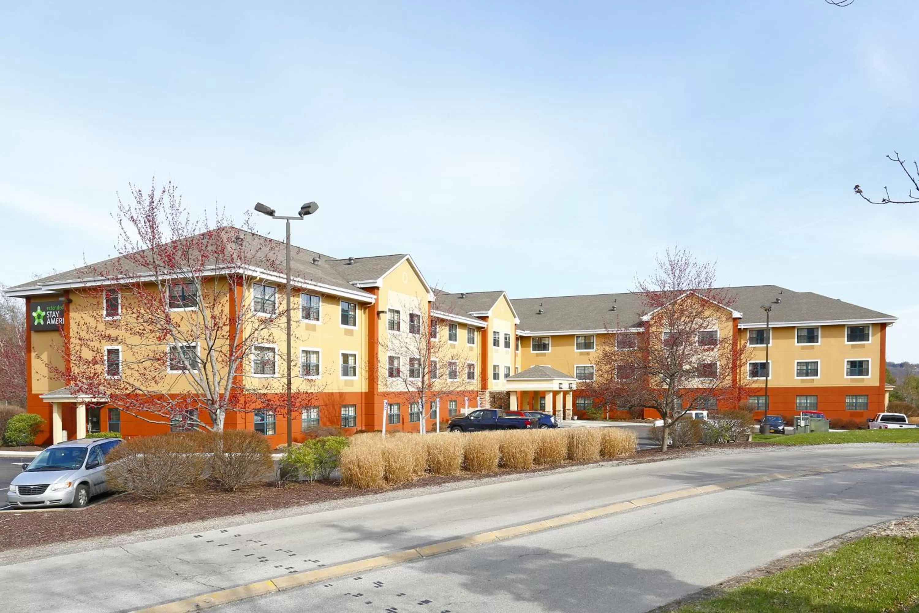 Property building in Extended Stay America Suites - Pittsburgh - Carnegie