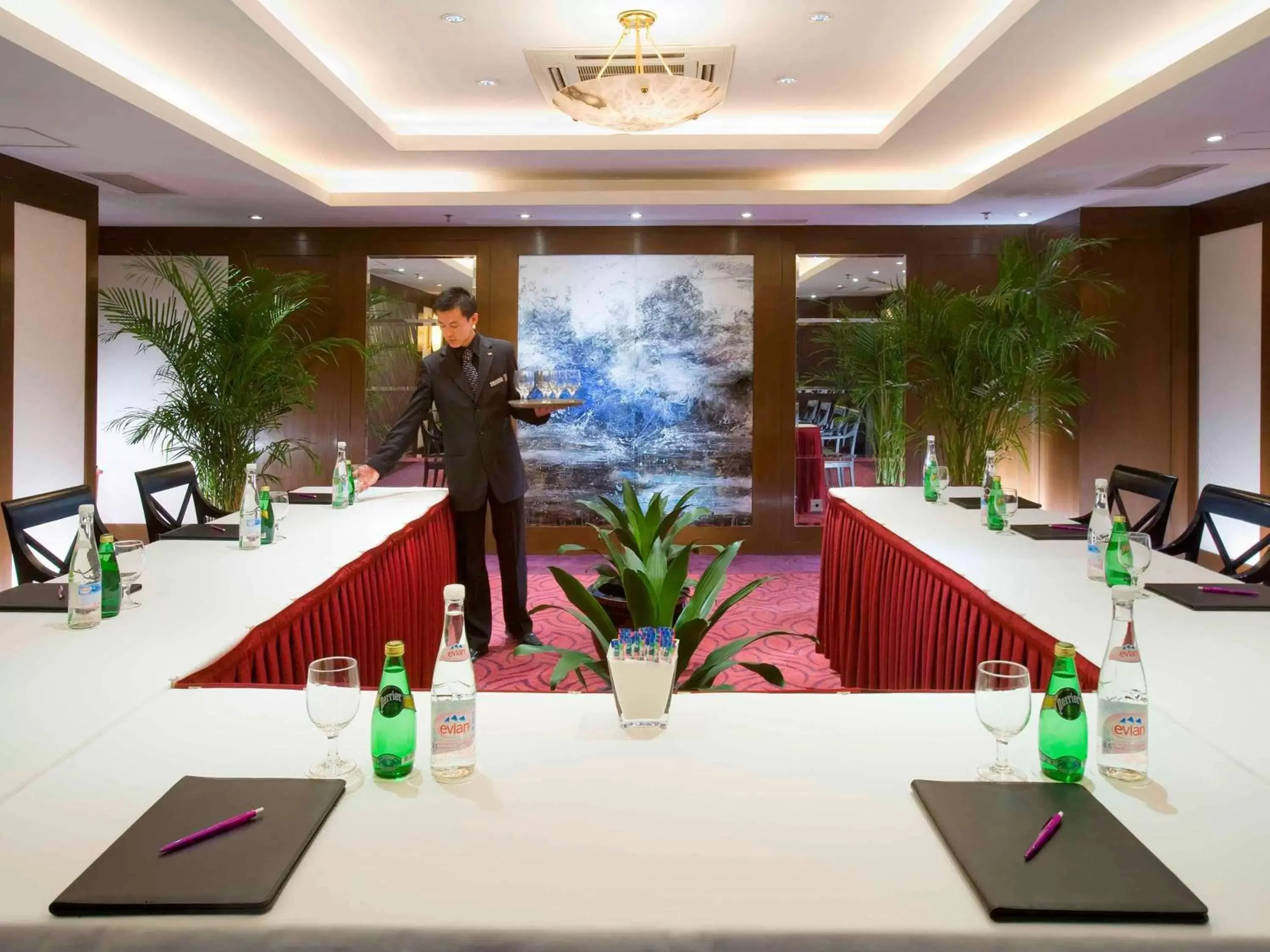 Meeting/conference room in Grand Mercure Beijing Central