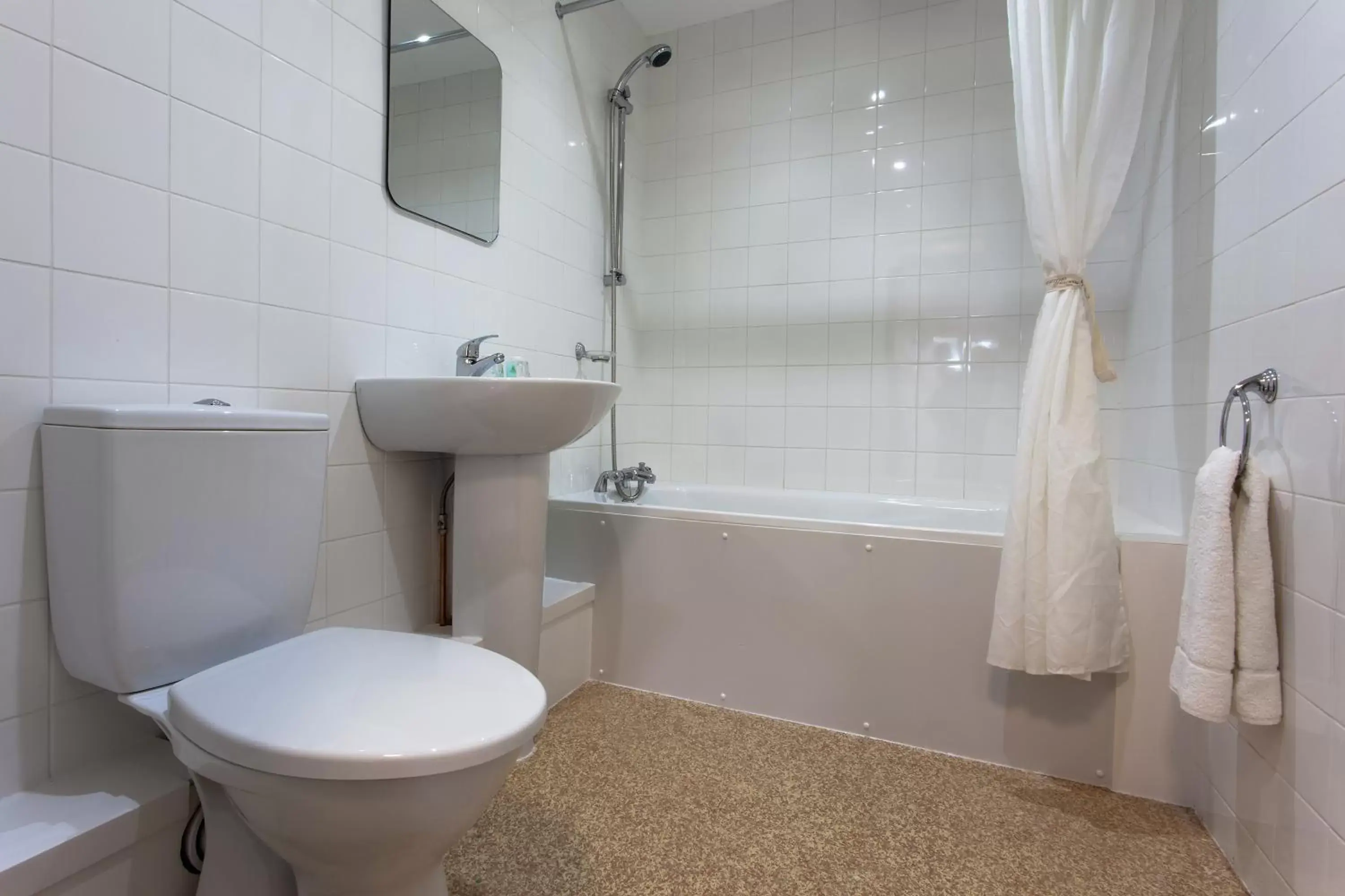 Shower, Bathroom in Bosworth Hall Hotel & Spa