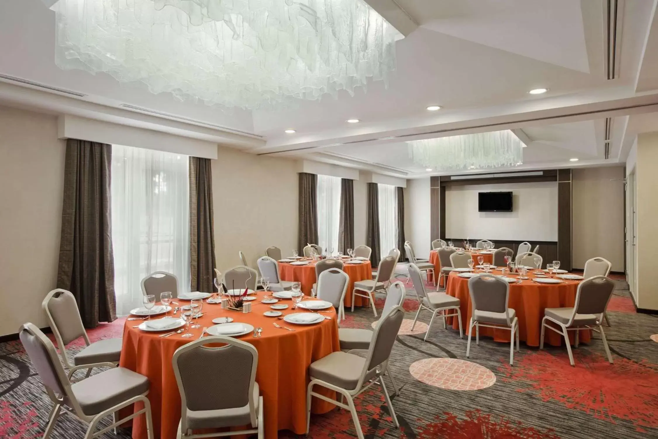 Meeting/conference room, Restaurant/Places to Eat in Hilton Garden Inn Tuxtla Gutierrez