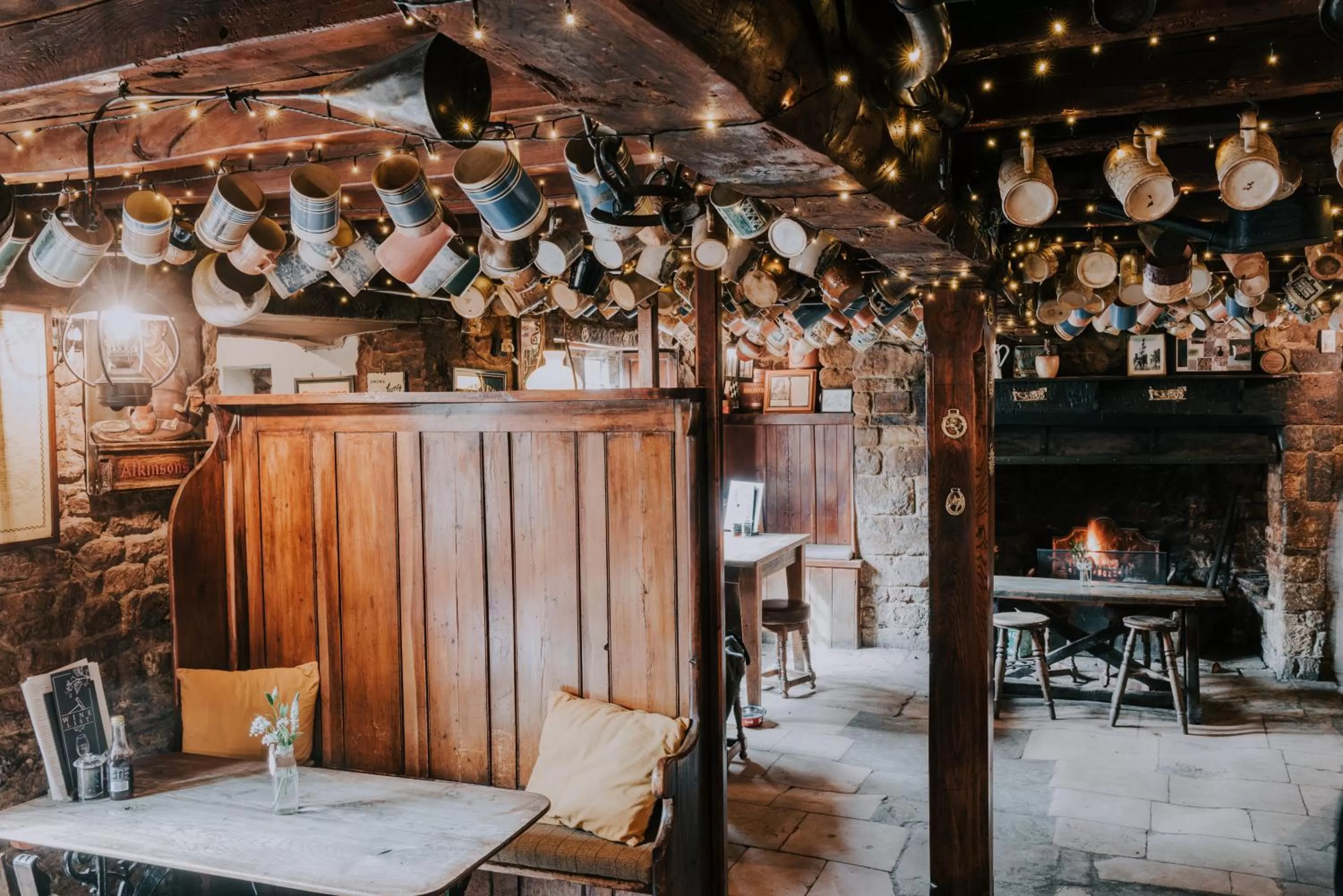 Restaurant/places to eat in The Falkland Arms