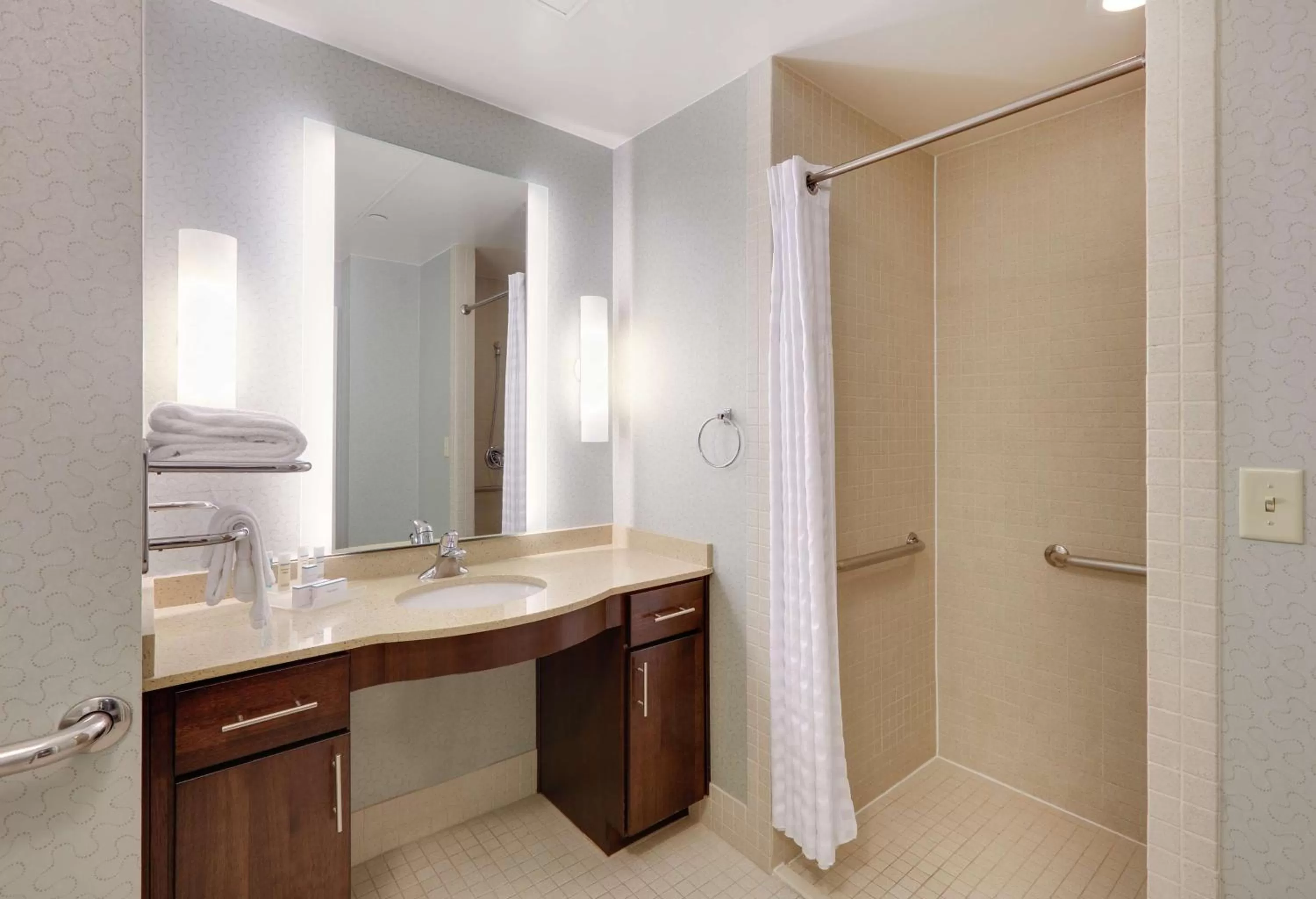 Bathroom in Homewood Suites by Hilton Dallas/Allen