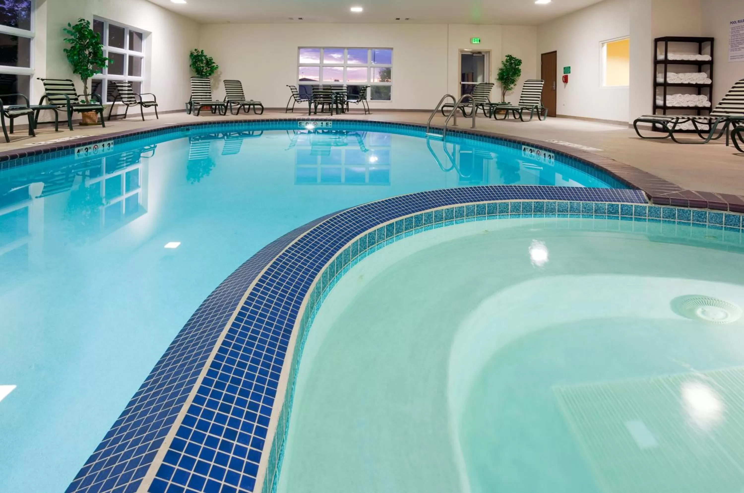 Swimming pool in Holiday Inn Express Hotel and Suites Stevens Point by IHG
