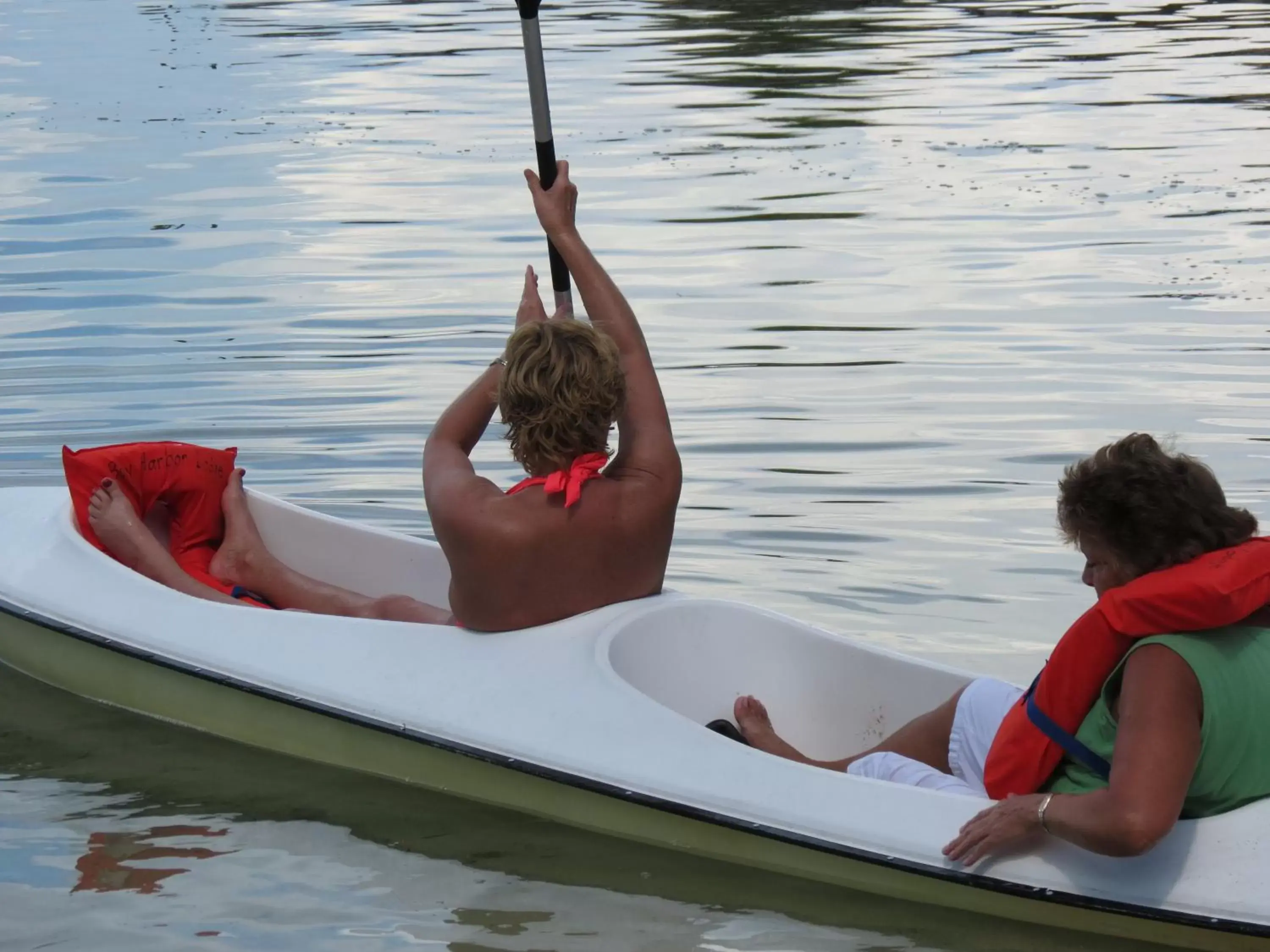 Canoeing, Guests in Coconut Bay Resort - Key Largo