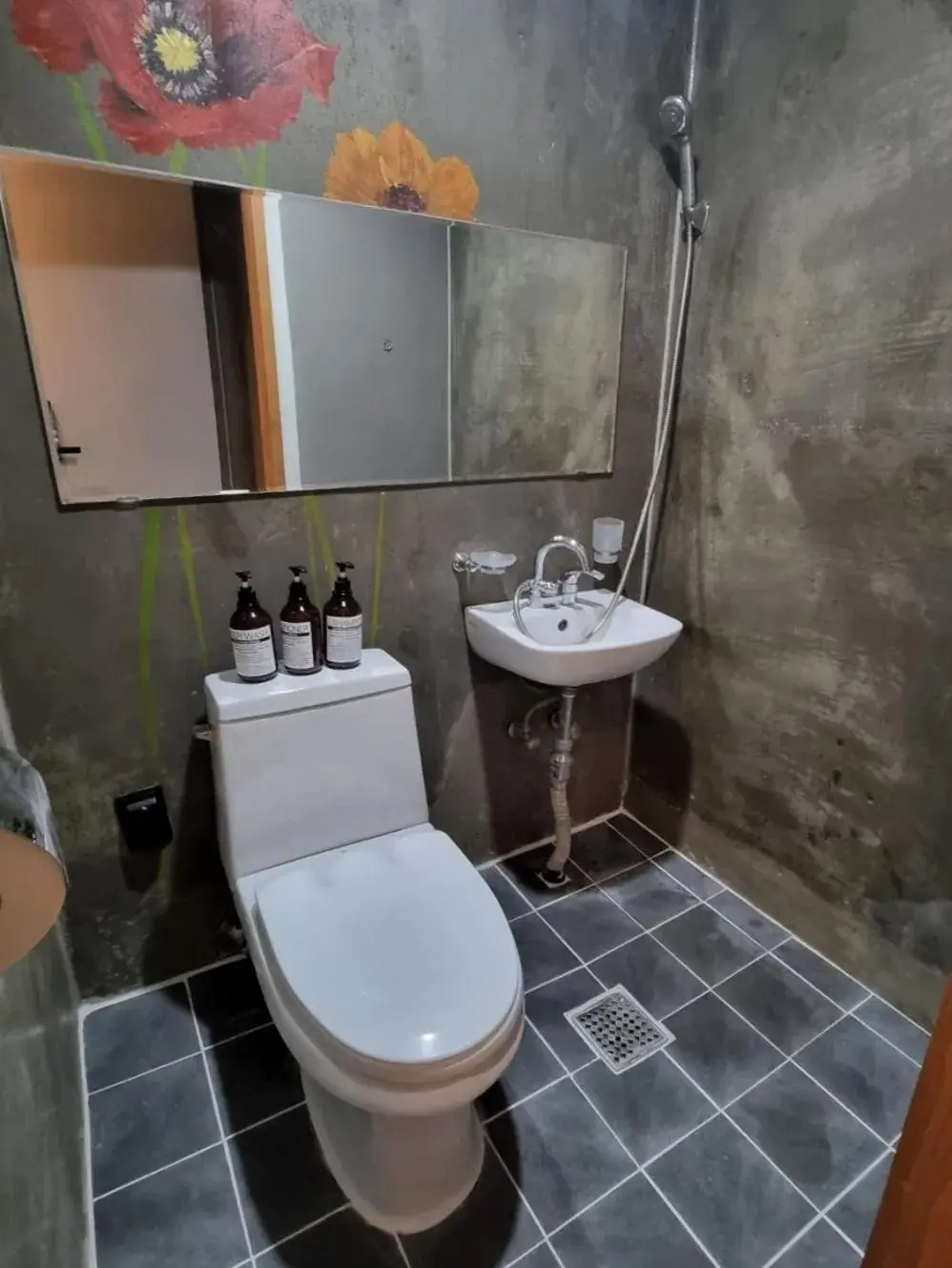 Bathroom in Hwon Guest House