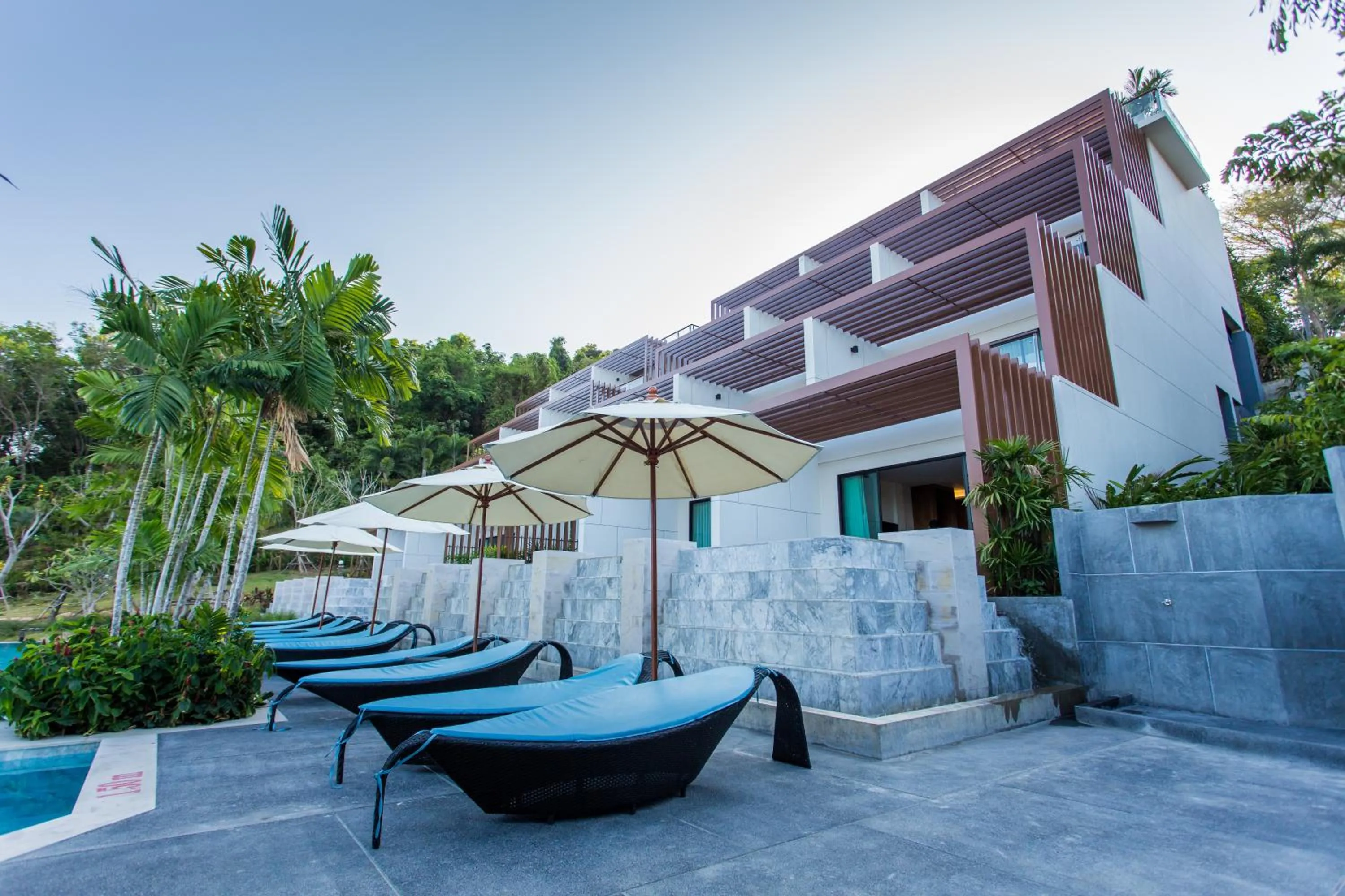 Facade/entrance in Chalong Chalet Resort