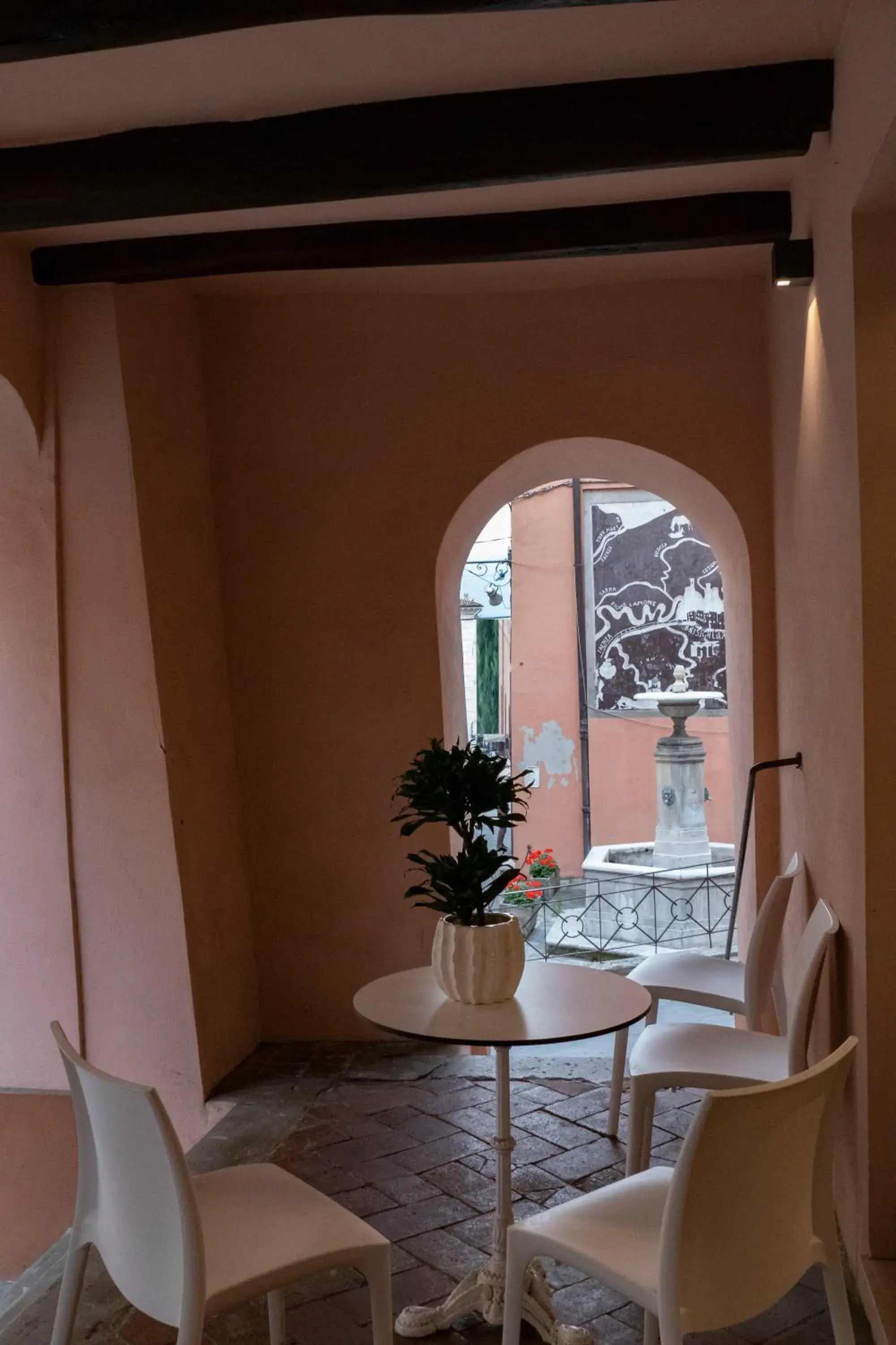 Dining Area in Albergo La Rocca