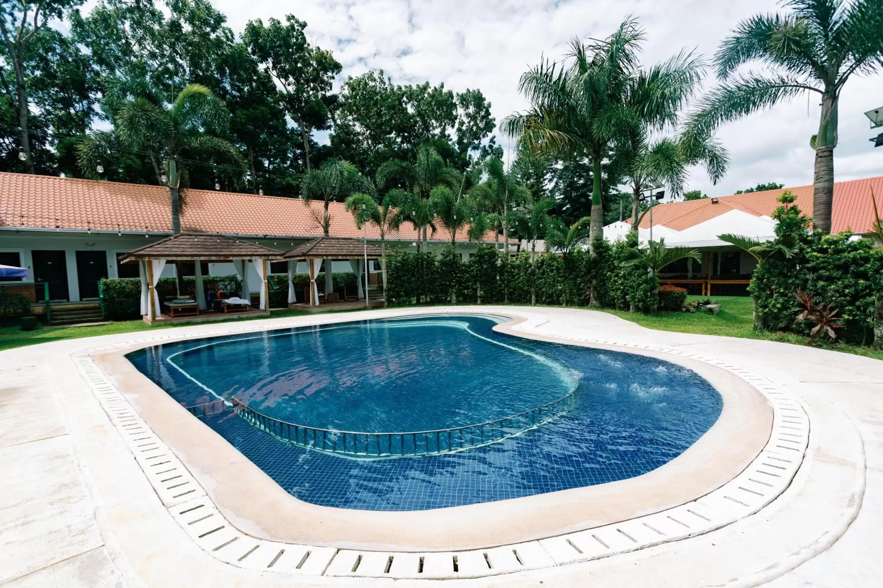 Swimming pool in 3 Peaks Resort & Boutique Hotel Swimming pool in 3 Peaks Resort & Boutique Hotel