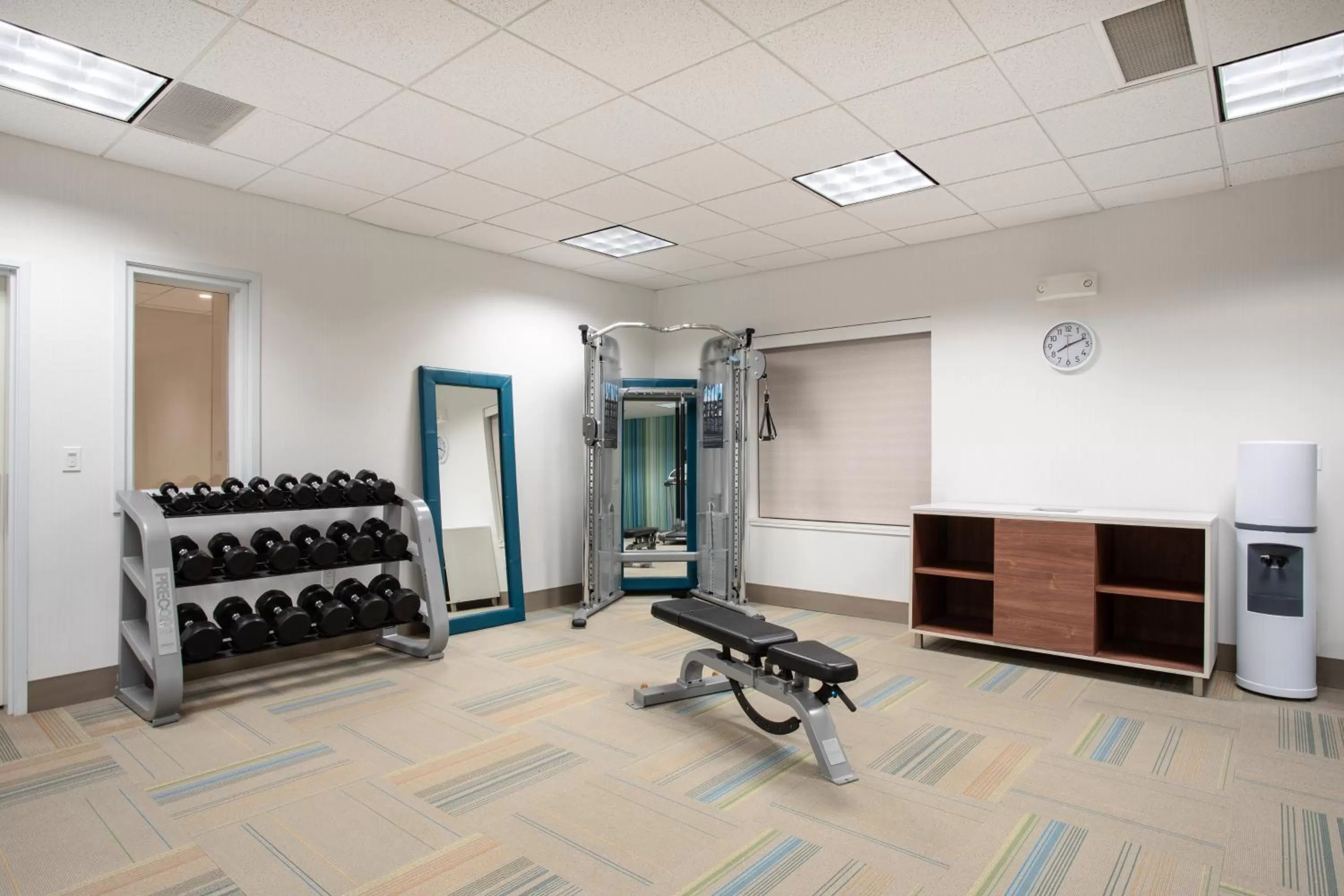Fitness centre/facilities in Holiday Inn Express & Suites Manhattan by IHG
