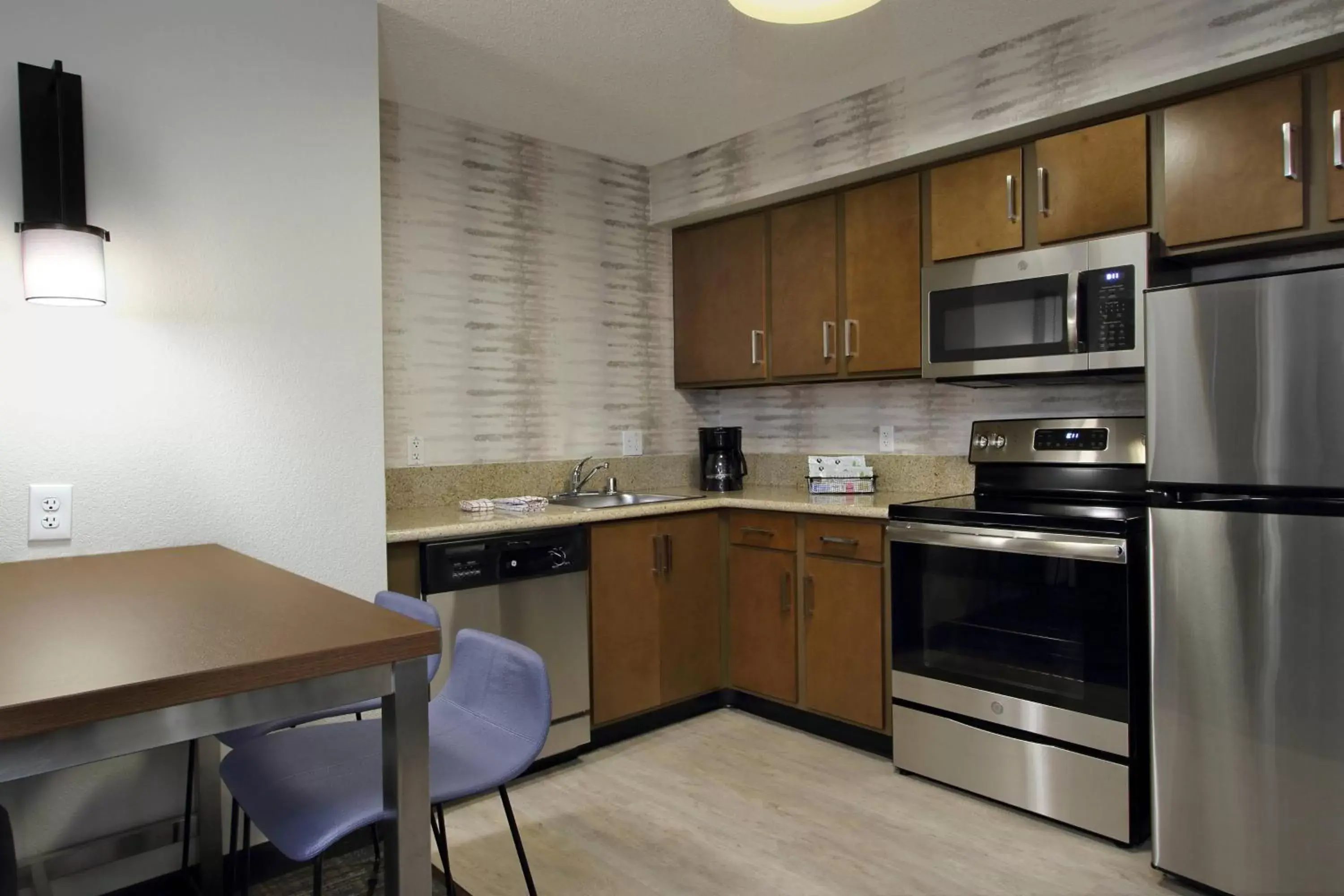 Kitchen or kitchenette, Kitchen/Kitchenette in Residence Inn Scottsdale North