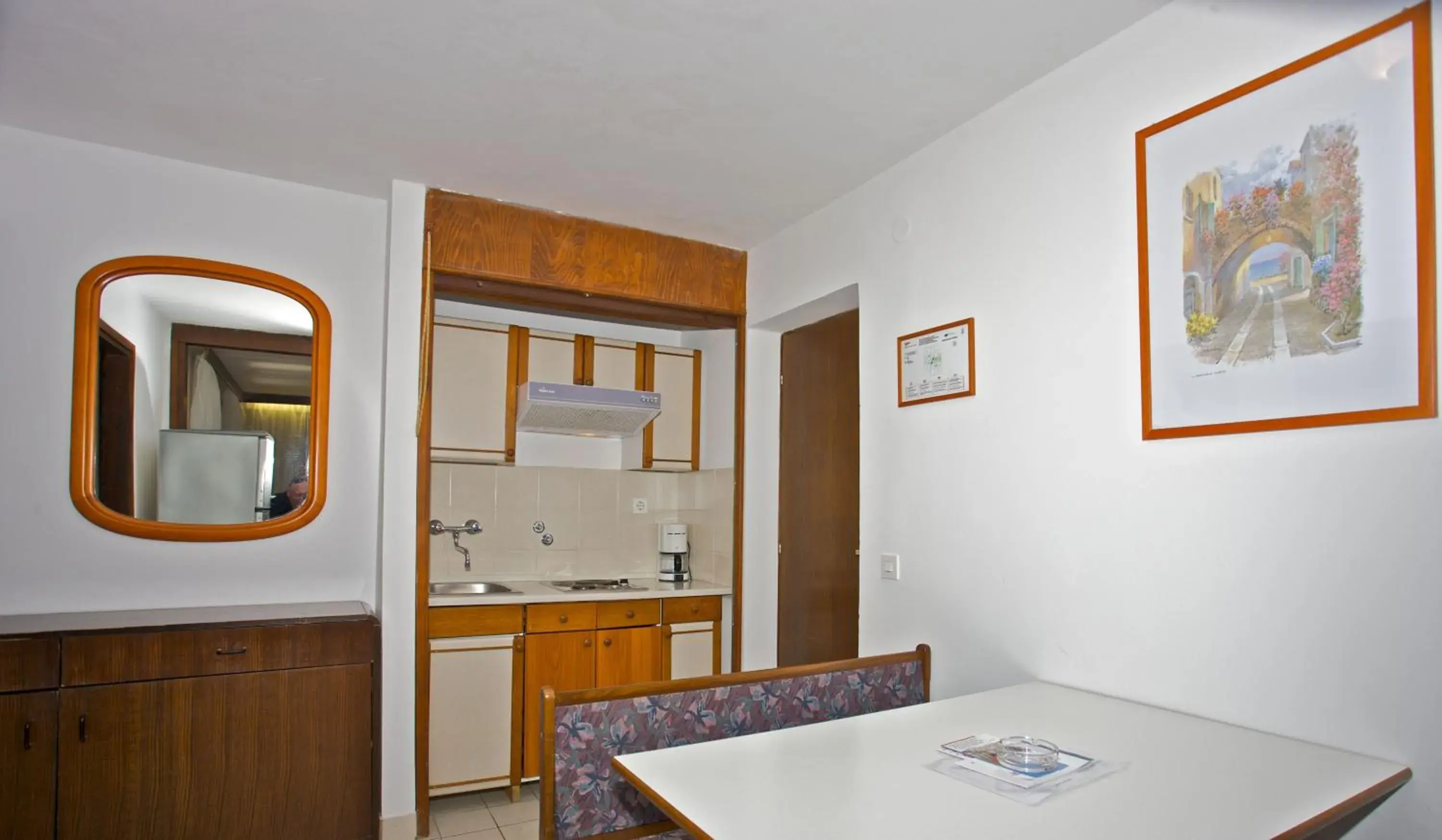 Kitchen or kitchenette, Kitchen/Kitchenette in Horizont Resort