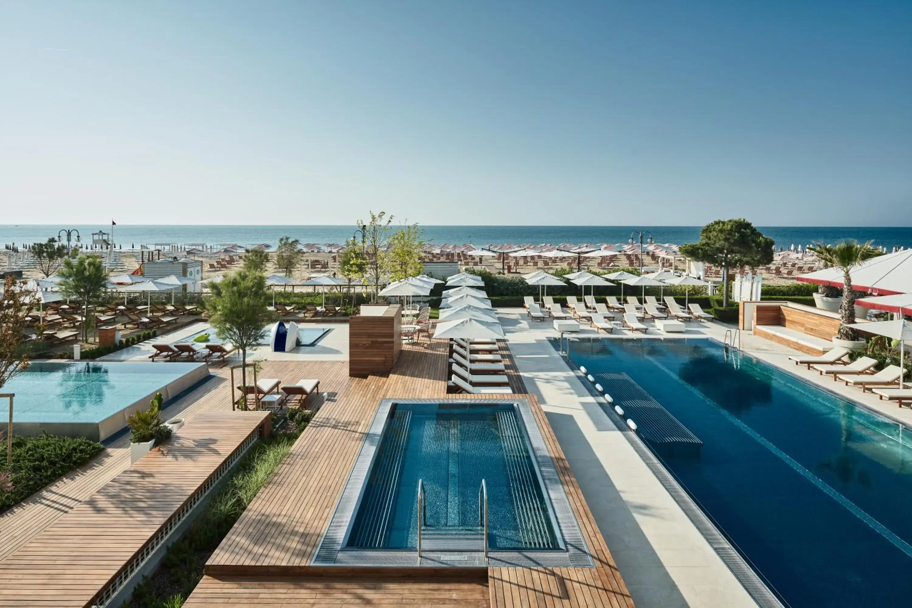 Garden, Swimming Pool in Falkensteiner Hotel & Spa Jesolo