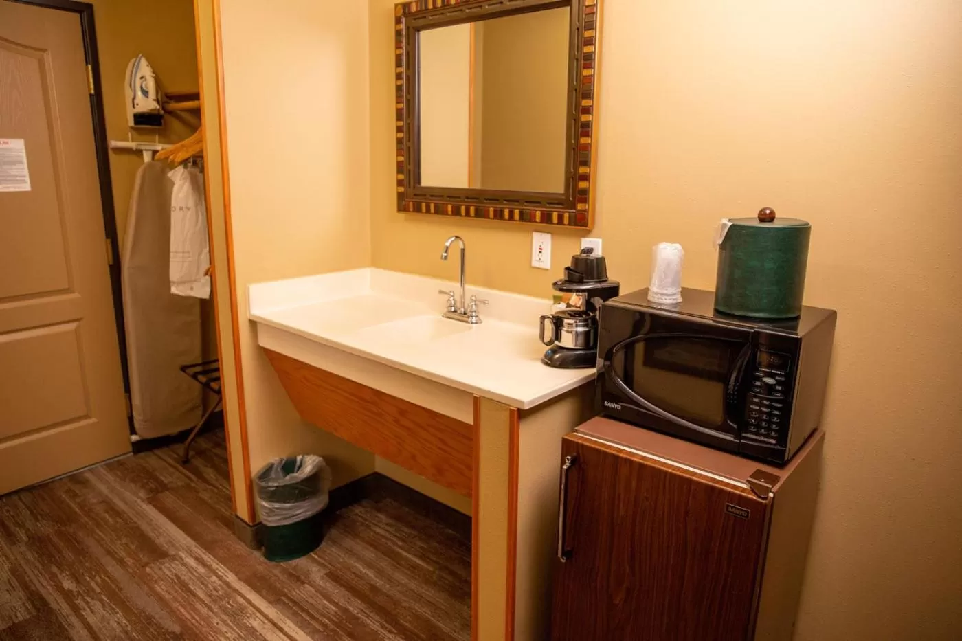 minibar in Grand Ely Lodge