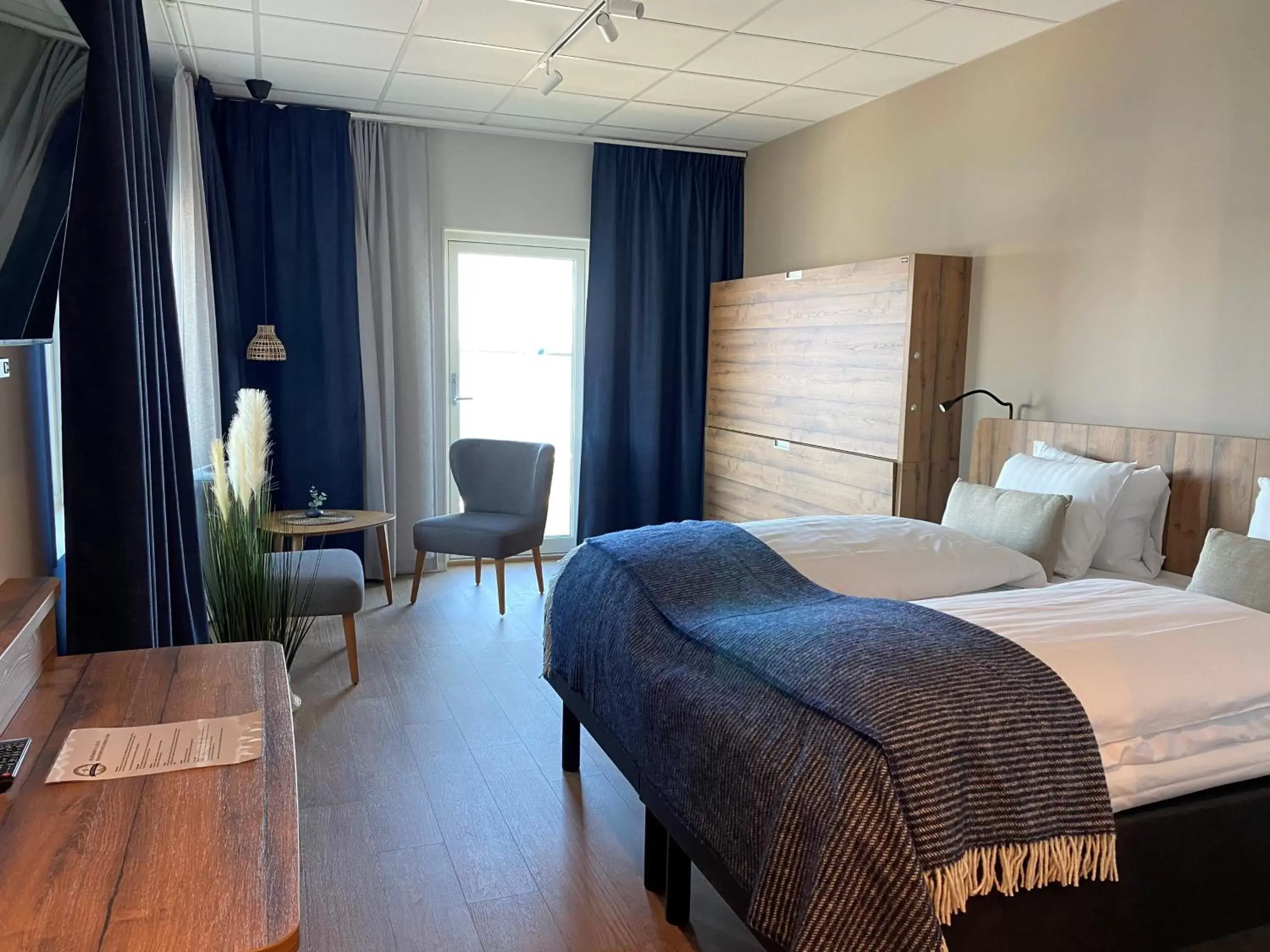 Family Room with Sea View in Badholmen Restaurang & Rum Family Room with Sea View in Badholmen Restaurang & Rum