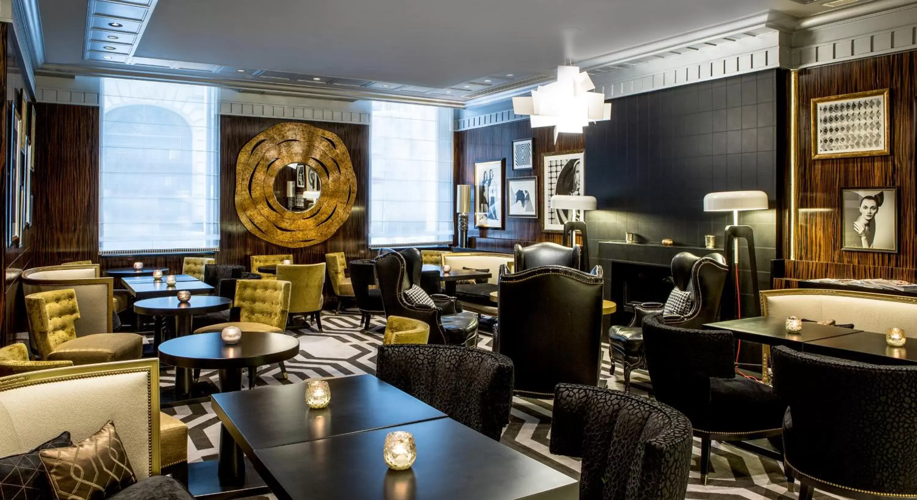 Lounge or bar, Restaurant/Places to Eat in Sofitel Paris Le Faubourg