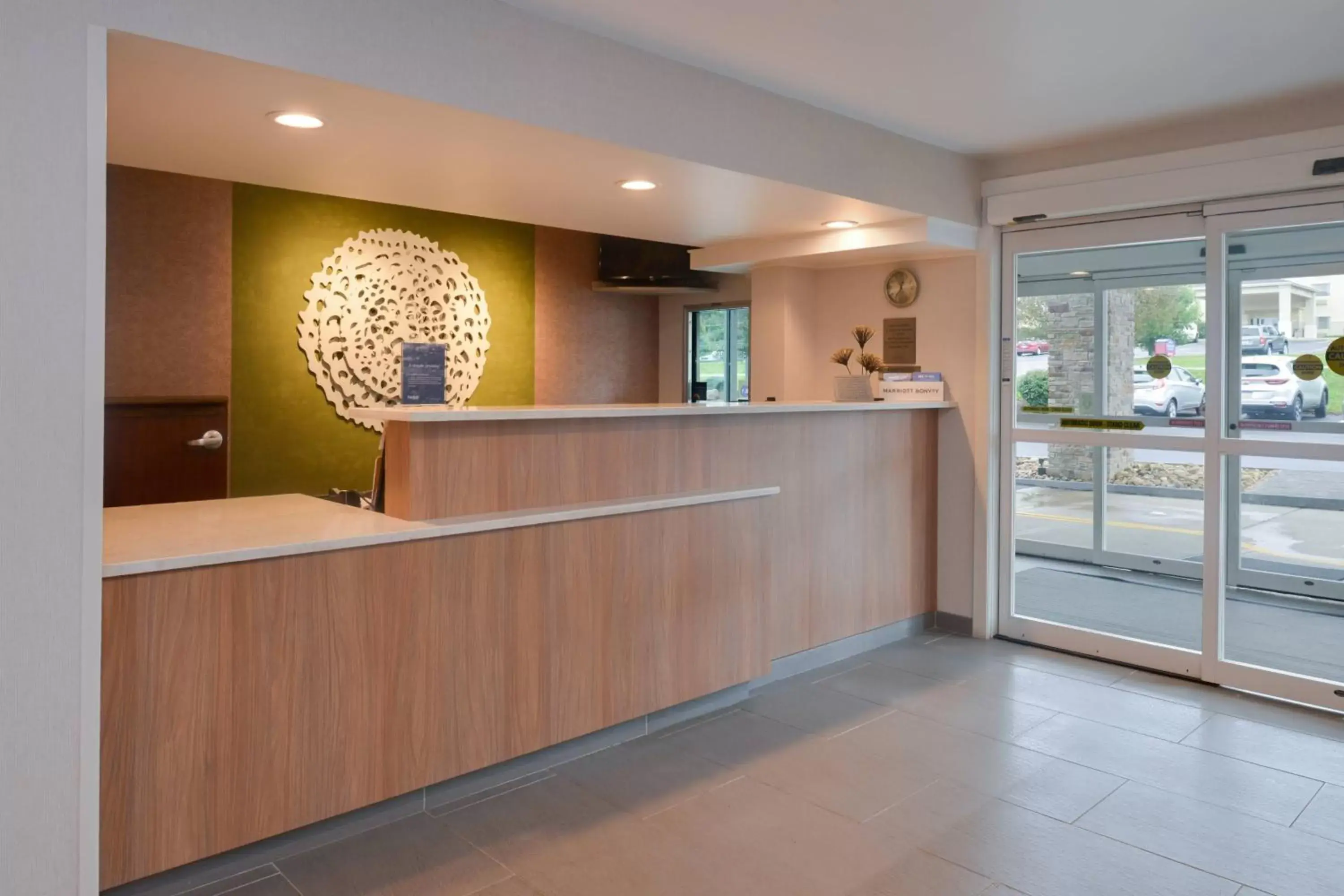 Lobby or reception, Lobby/Reception in Fairfield Inn & Suites by Marriott Pittsburgh New Stanton