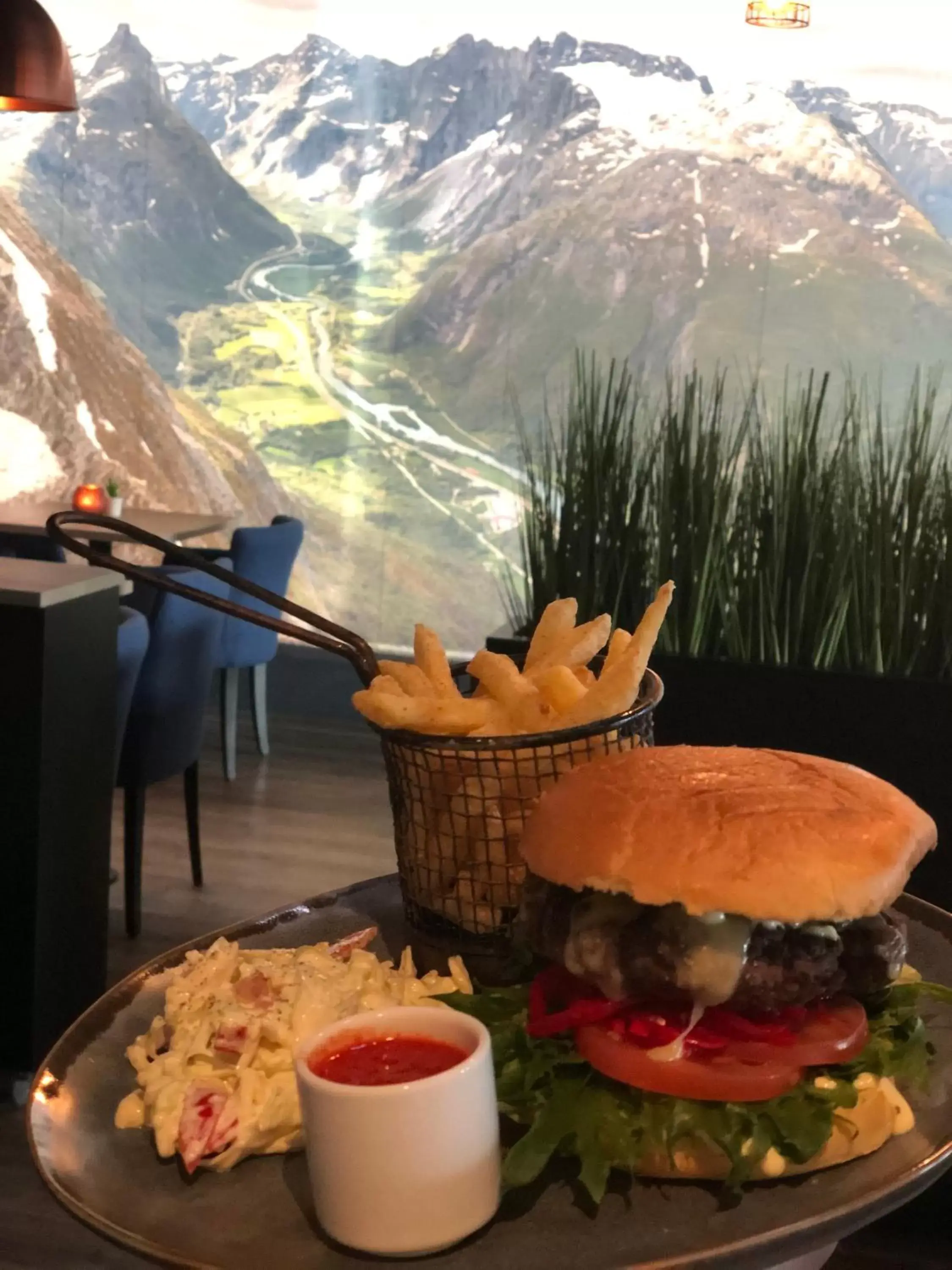 Food in Grand Hotel – by Classic Norway Hotels