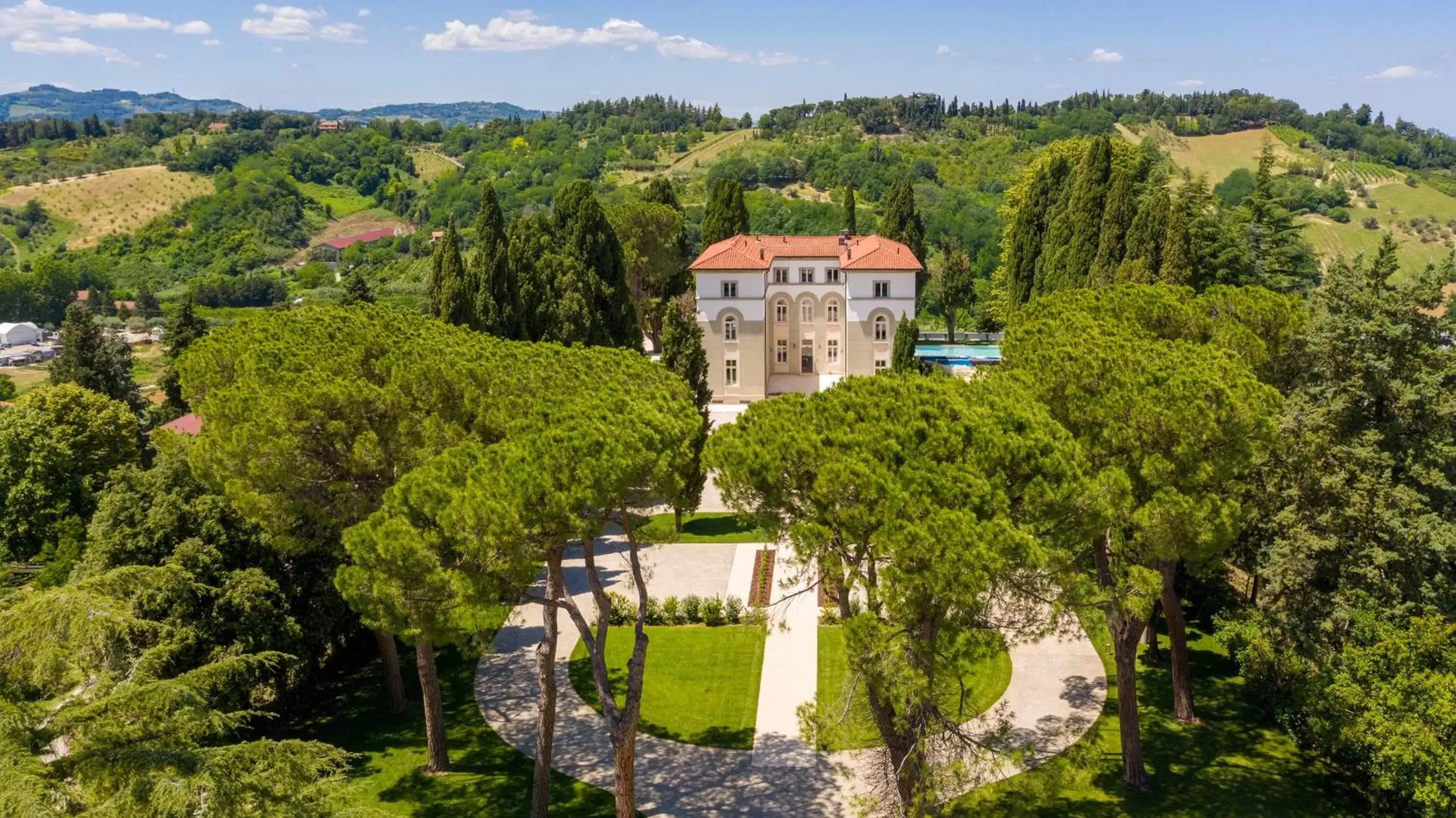 Bird's-eye View in Villa Monty Banks