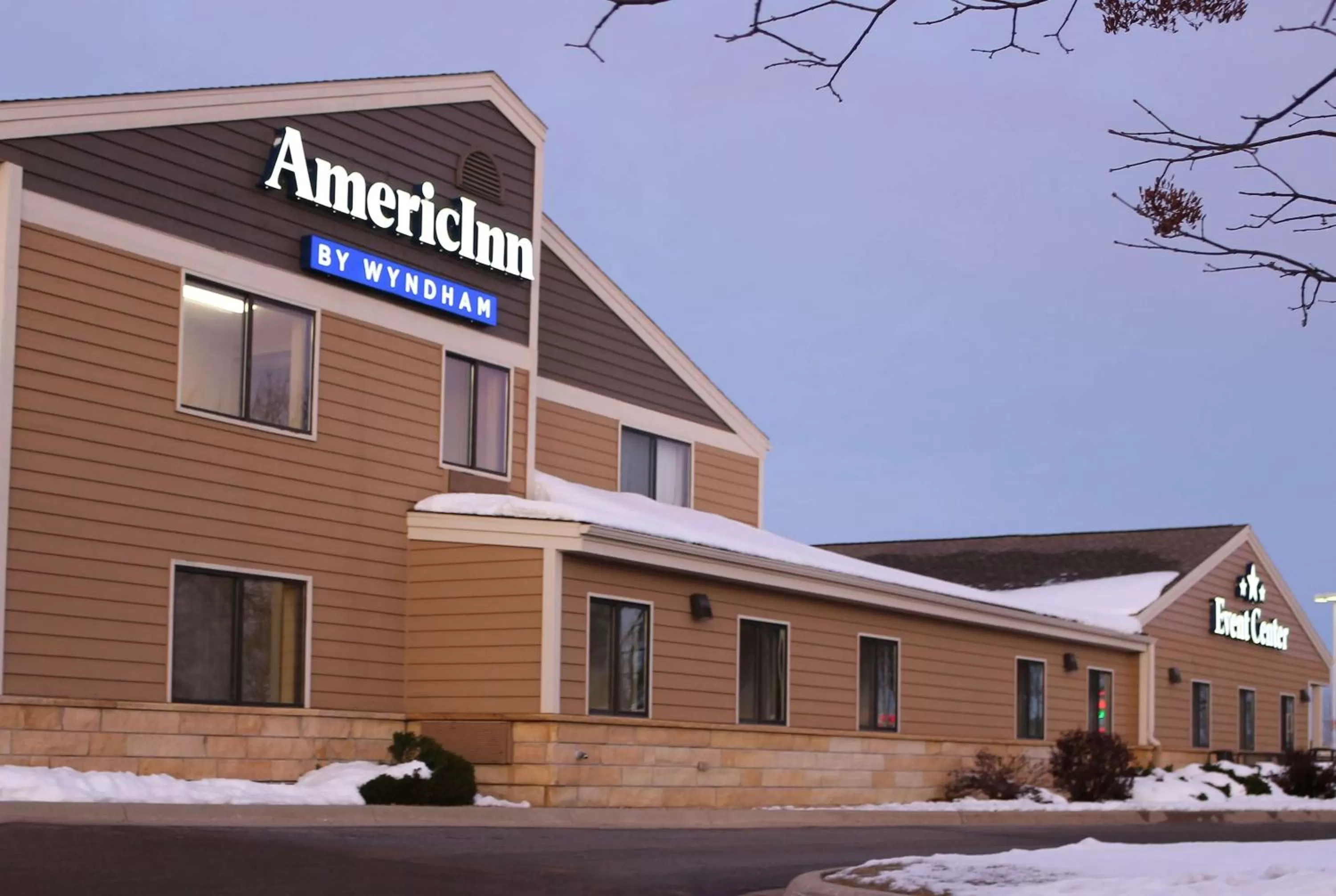 Property building in AmericInn by Wyndham Mankato Event Center near MSU