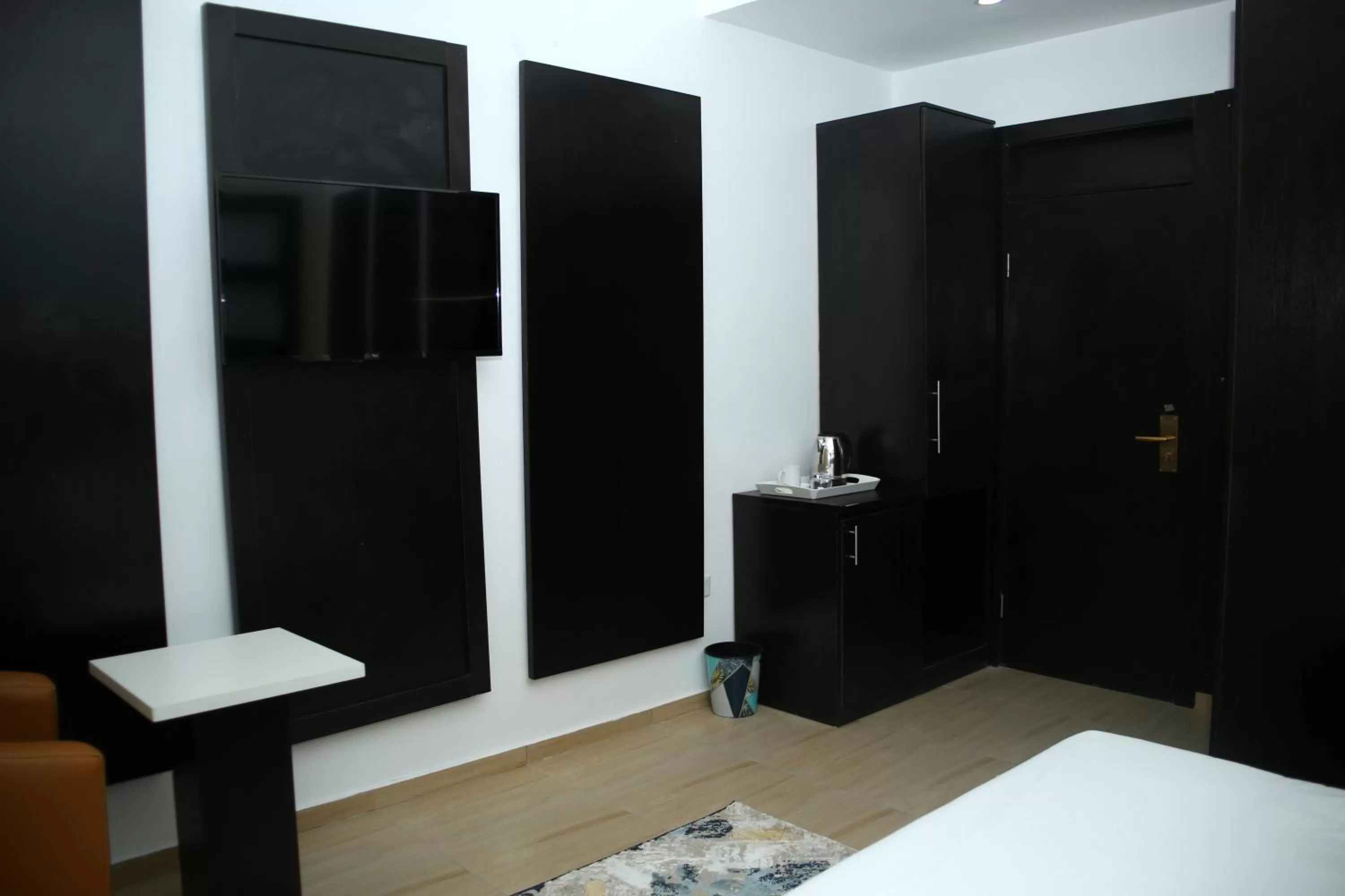 Bed in Hotel Capitol