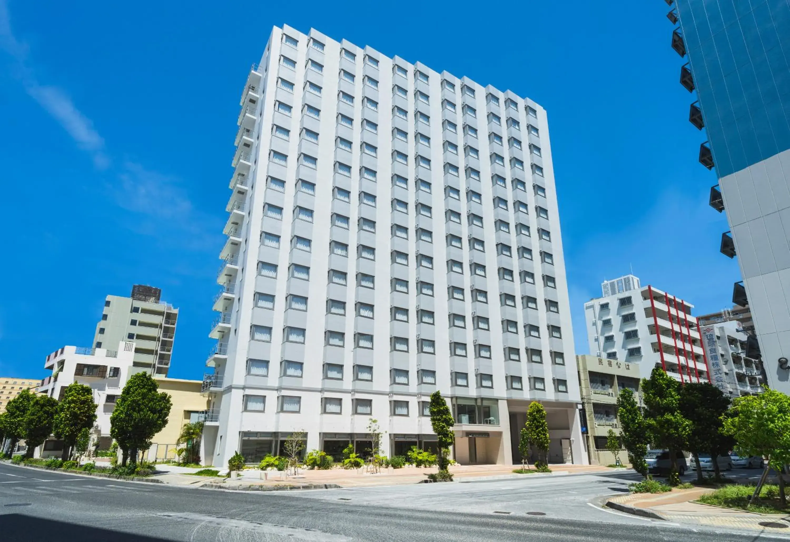 Property building in Rembrandt Style Naha Property building in Rembrandt Style Naha