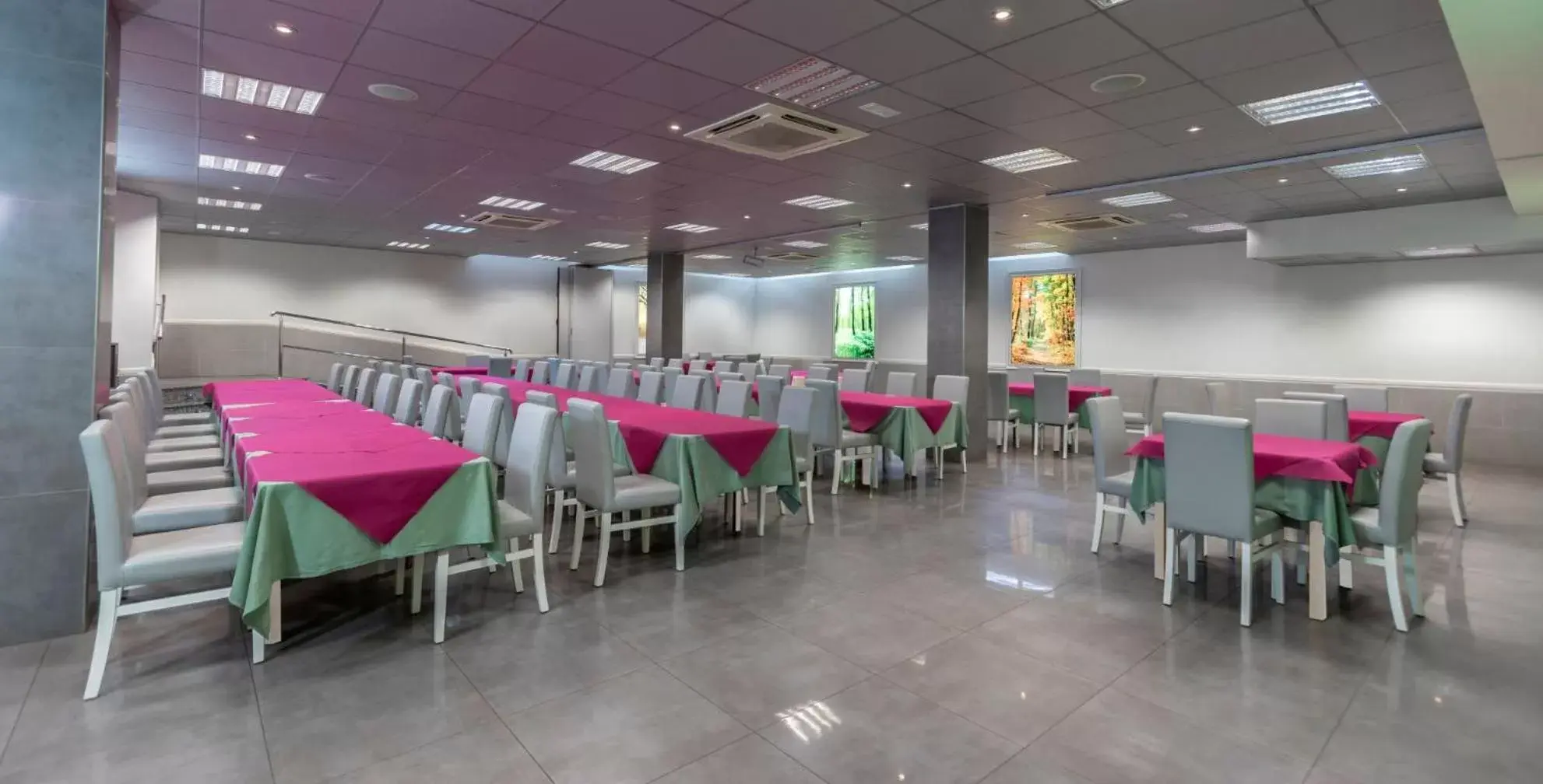 Banquet/Function facilities, Restaurant/Places to Eat in Manolo