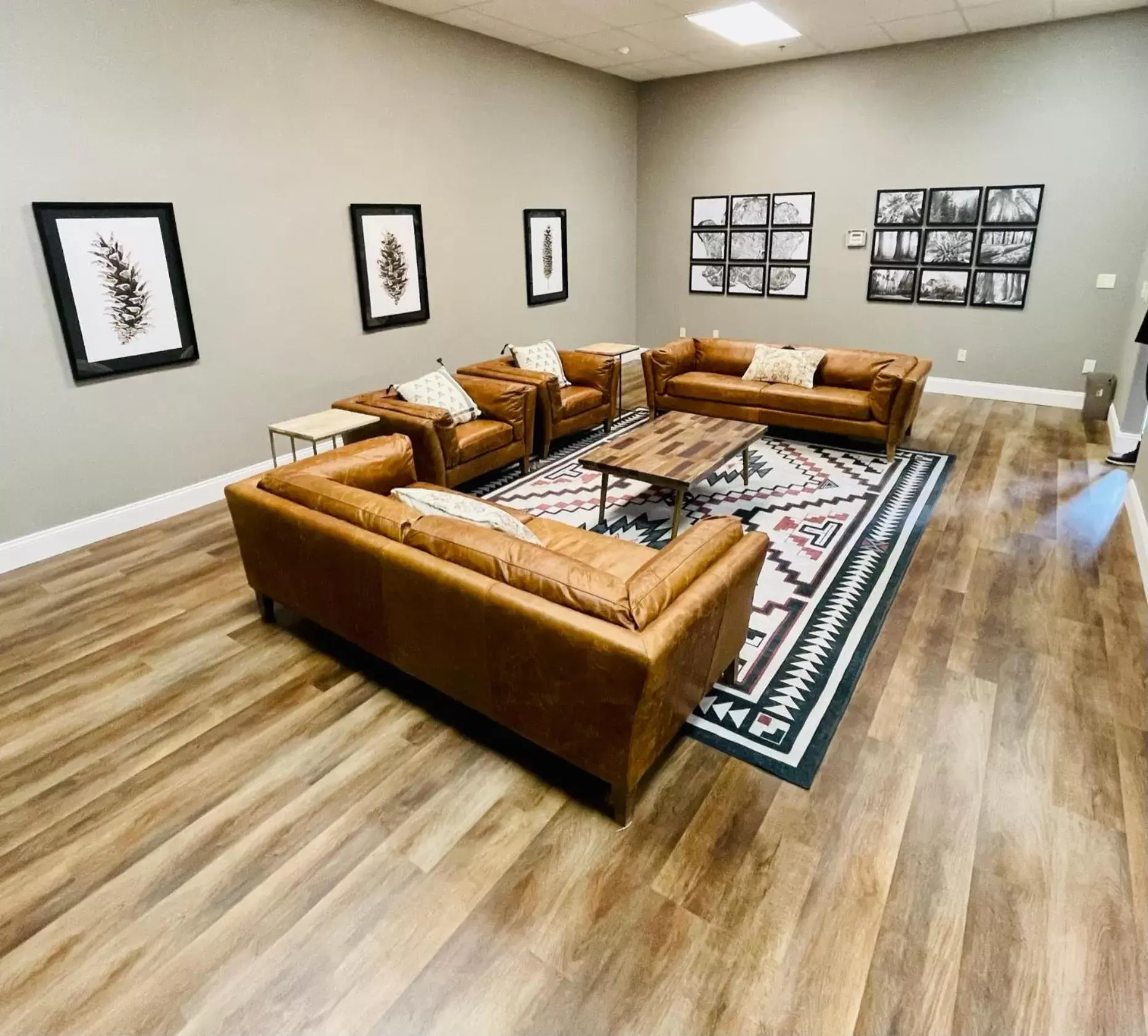 Game Room in Yosemite View Lodge Game Room in Yosemite View Lodge