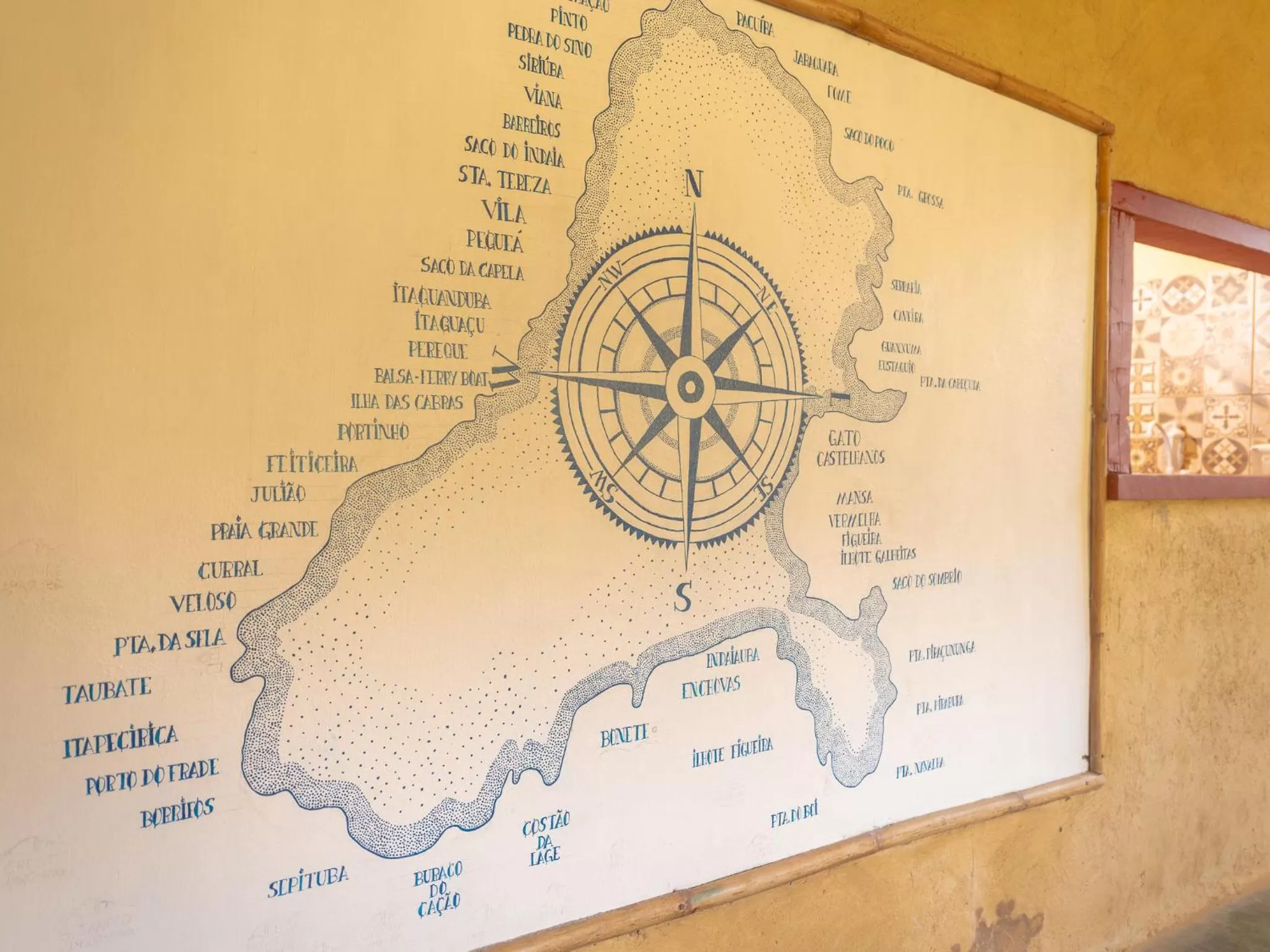 Decorative detail in Pousada da Rosa