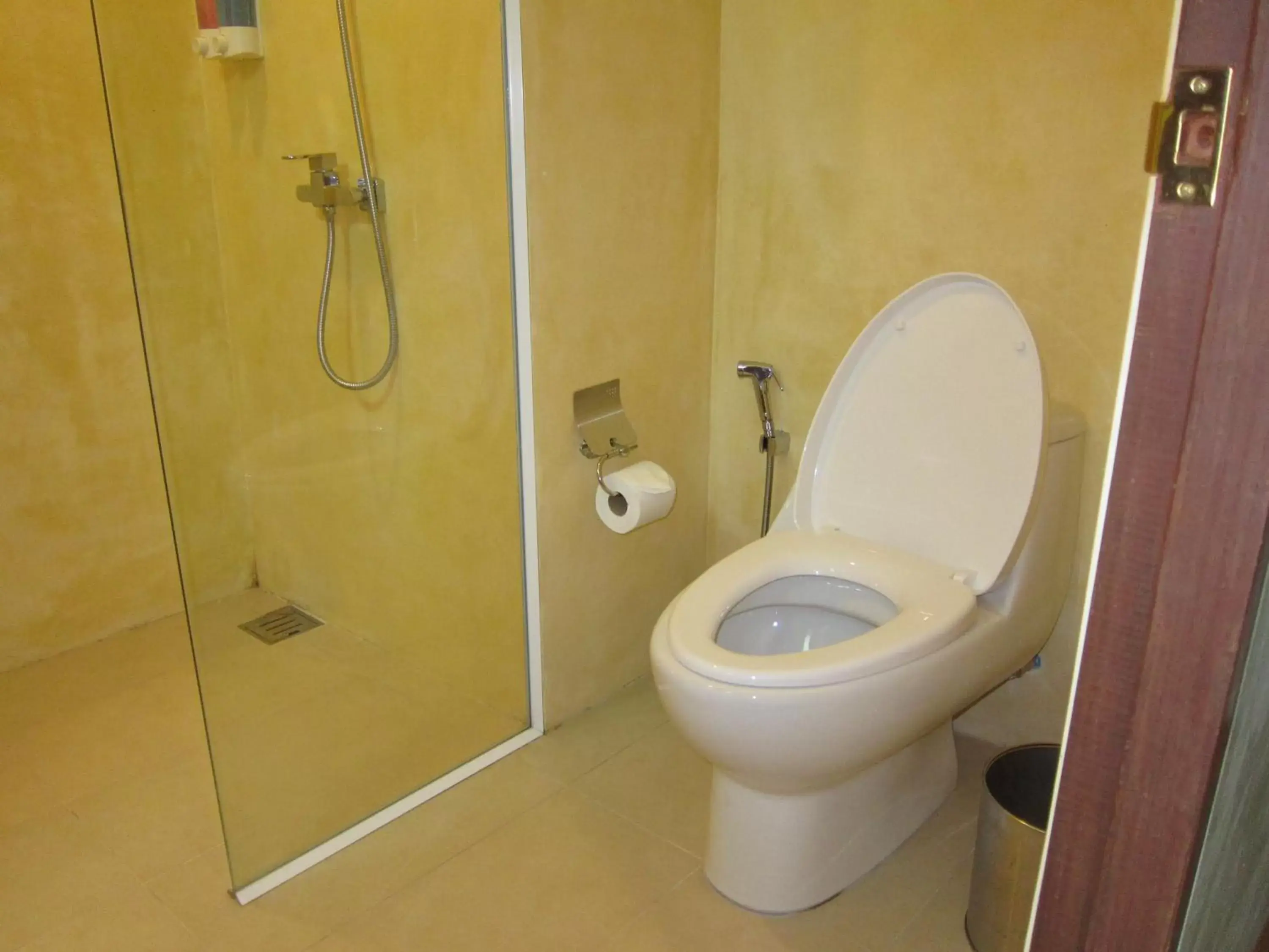 Toilet, Bathroom in Koh Kood Paradise Beach