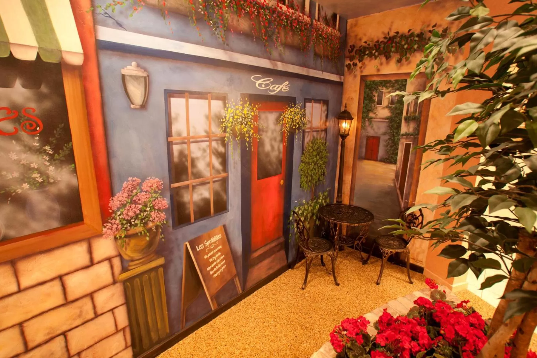 Destinations Inn Theme Rooms