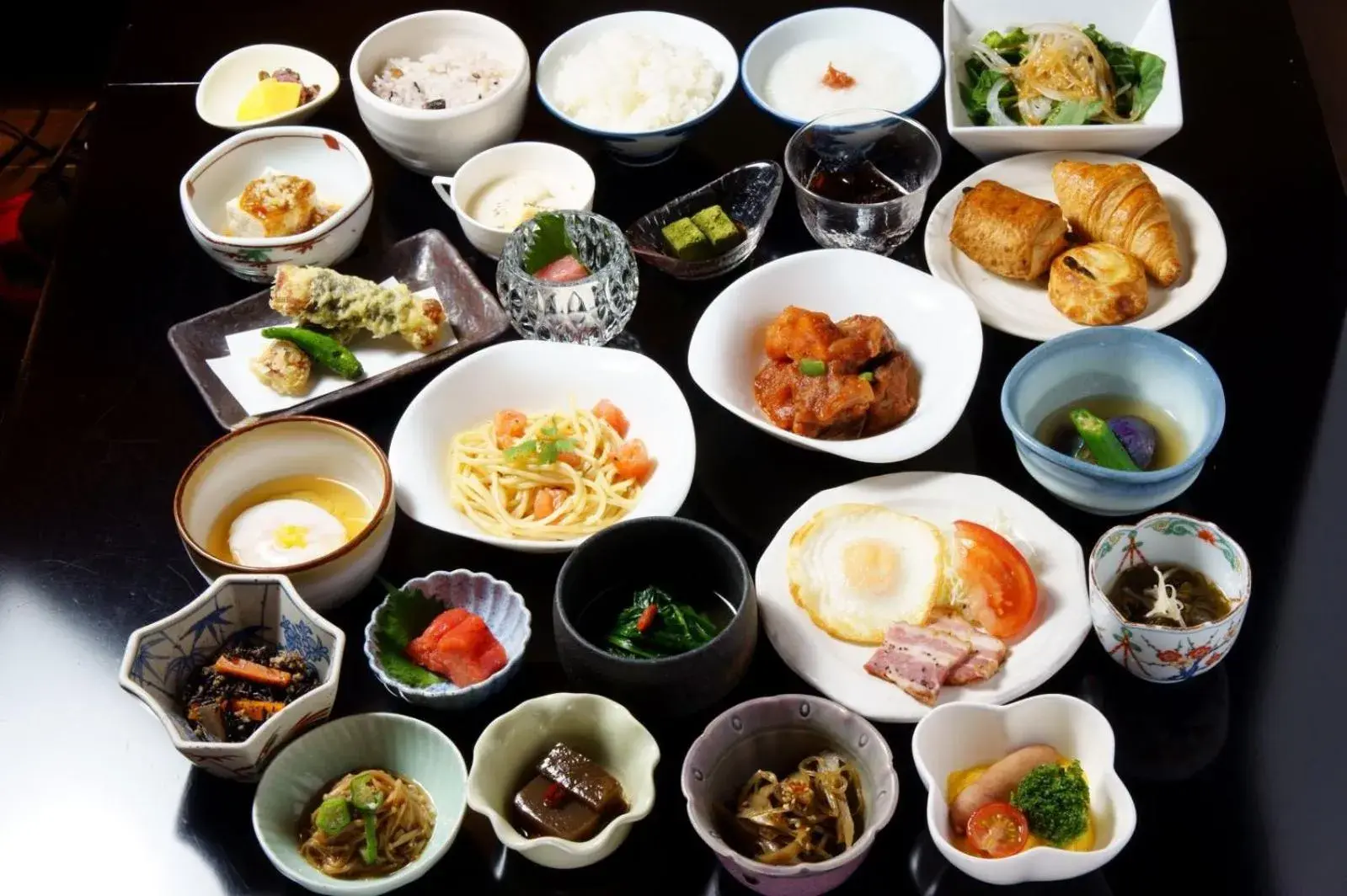 Breakfast in Ginza Grand Hotel