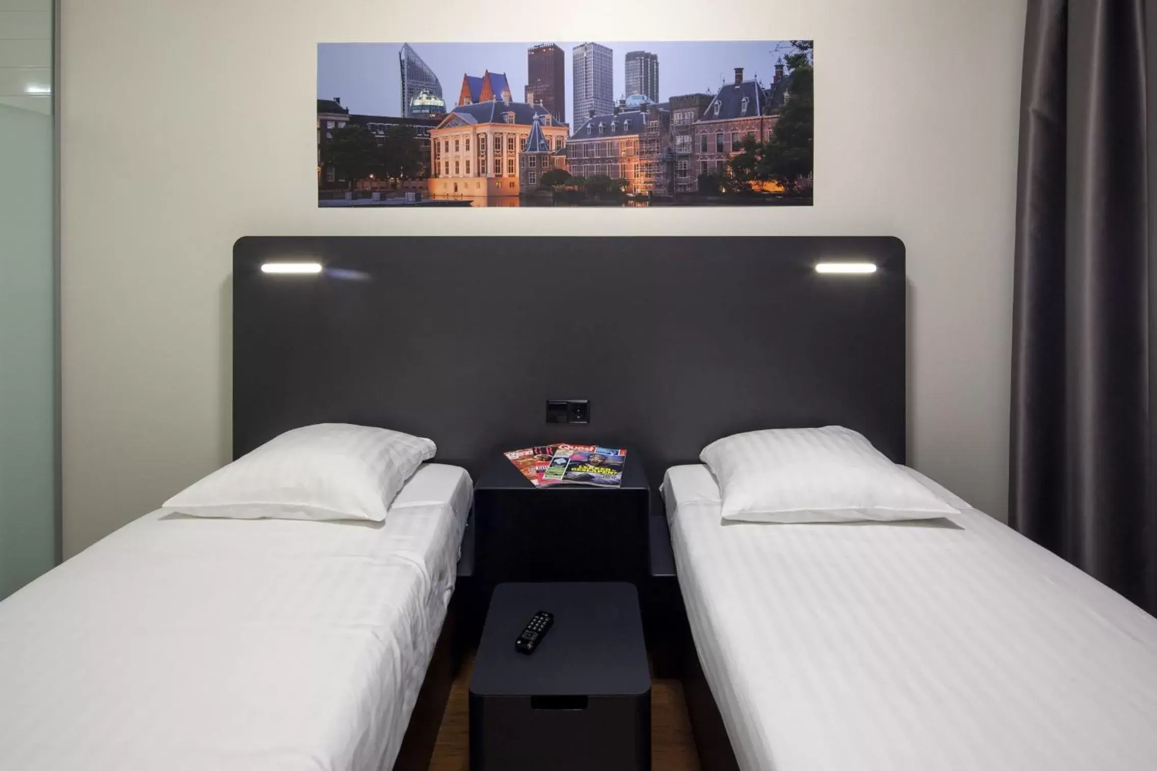 Bedroom, Bed in easyHotel The Hague City Centre